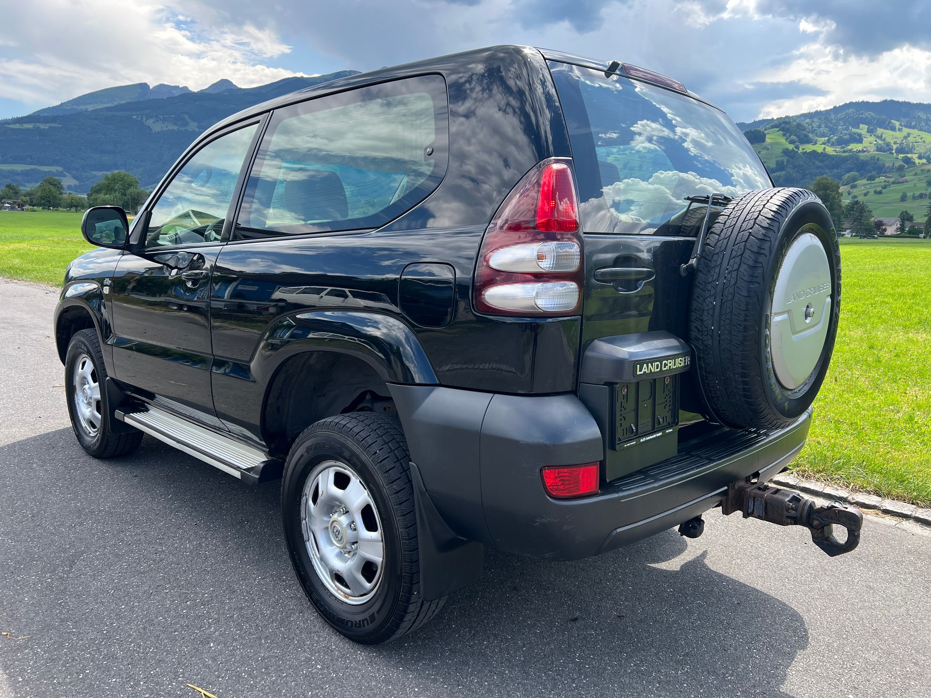 TOYOTA Land Cruiser 3.0 TD Linea Terra-image-3
