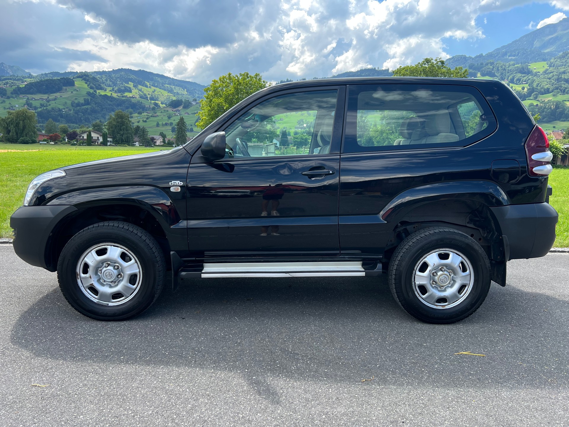 TOYOTA Land Cruiser 3.0 TD Linea Terra-image-2