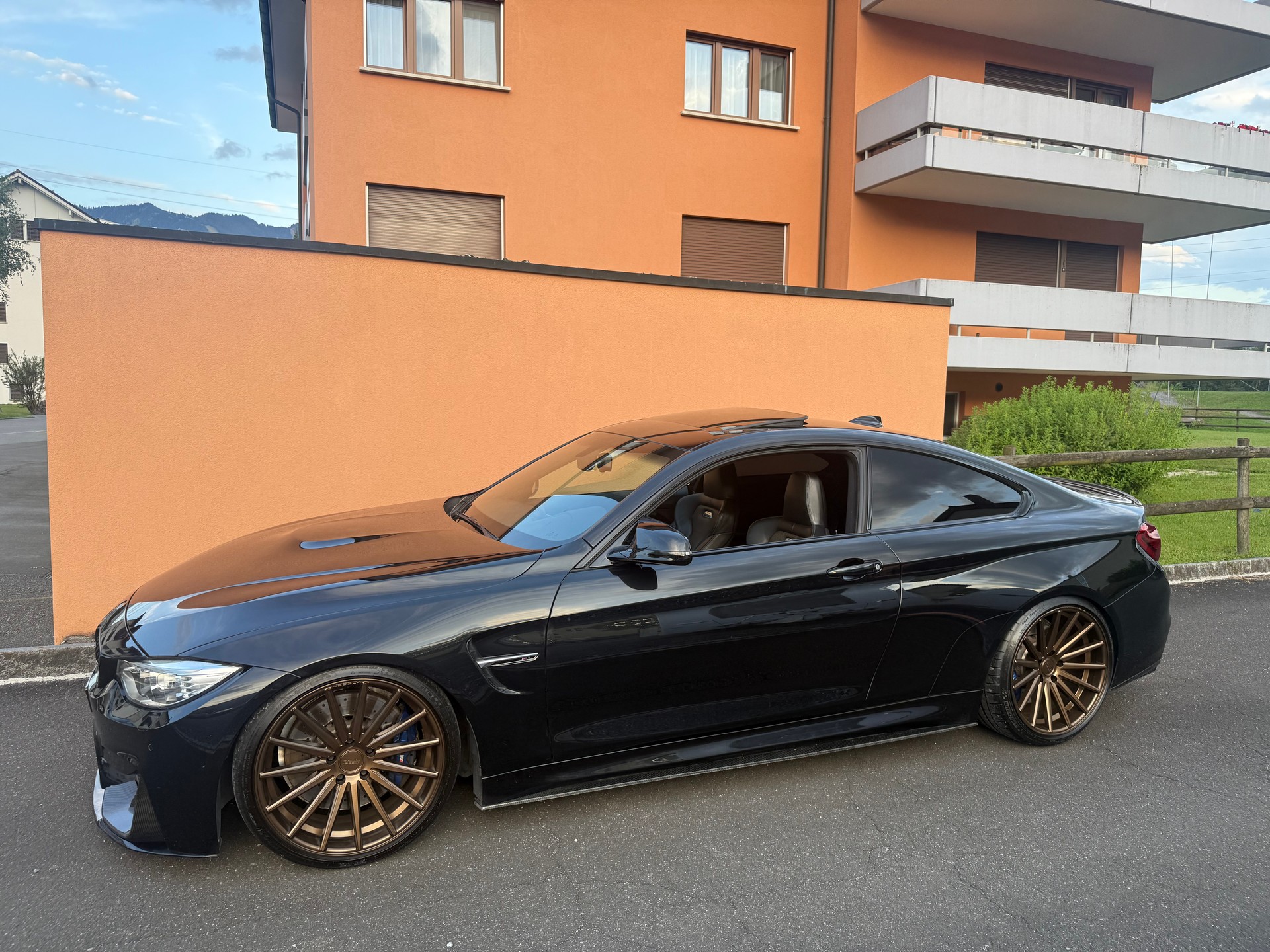 BMW M4 Coupé DKG-image-2