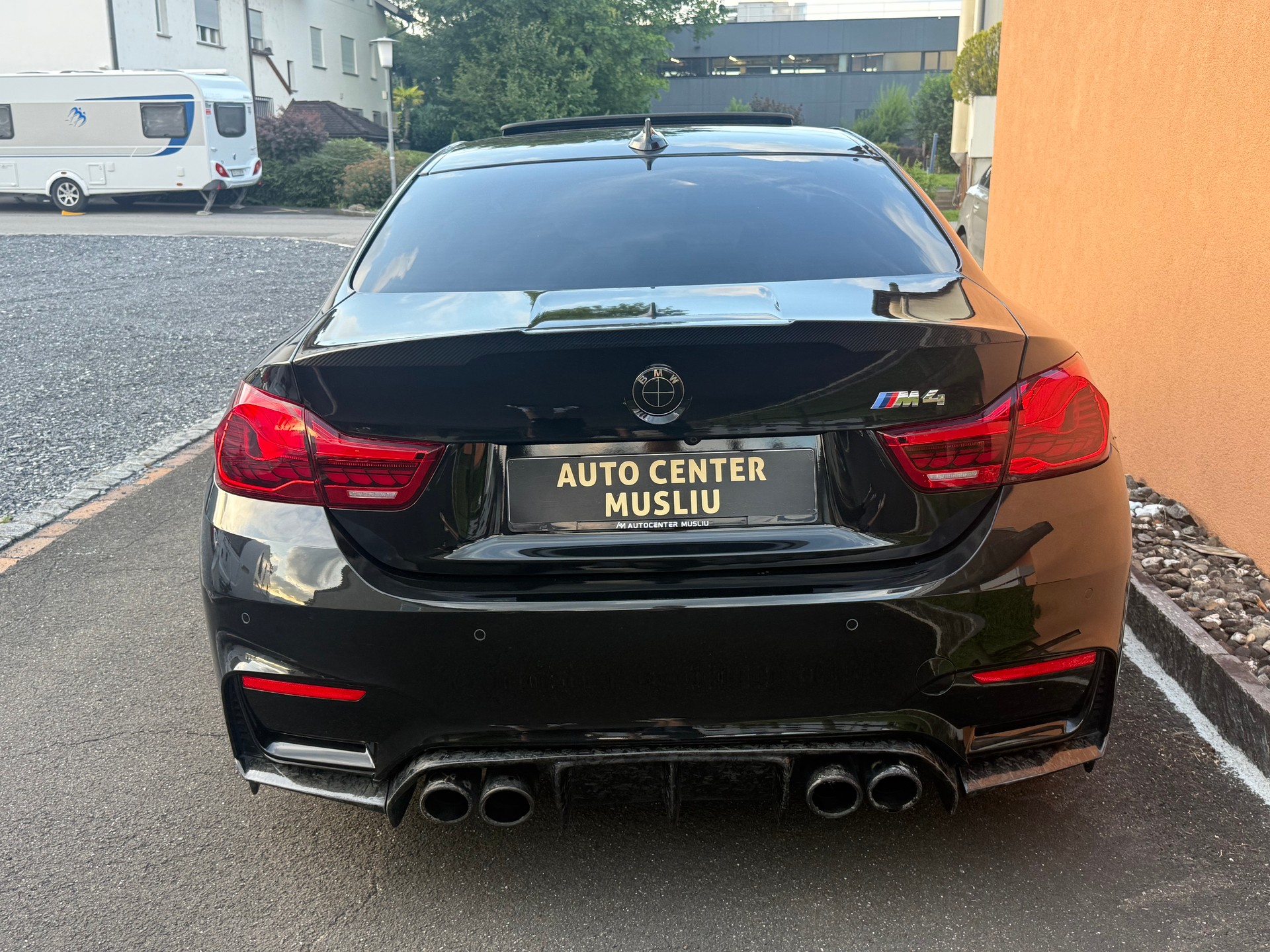BMW M4 Coupé DKG-image-4