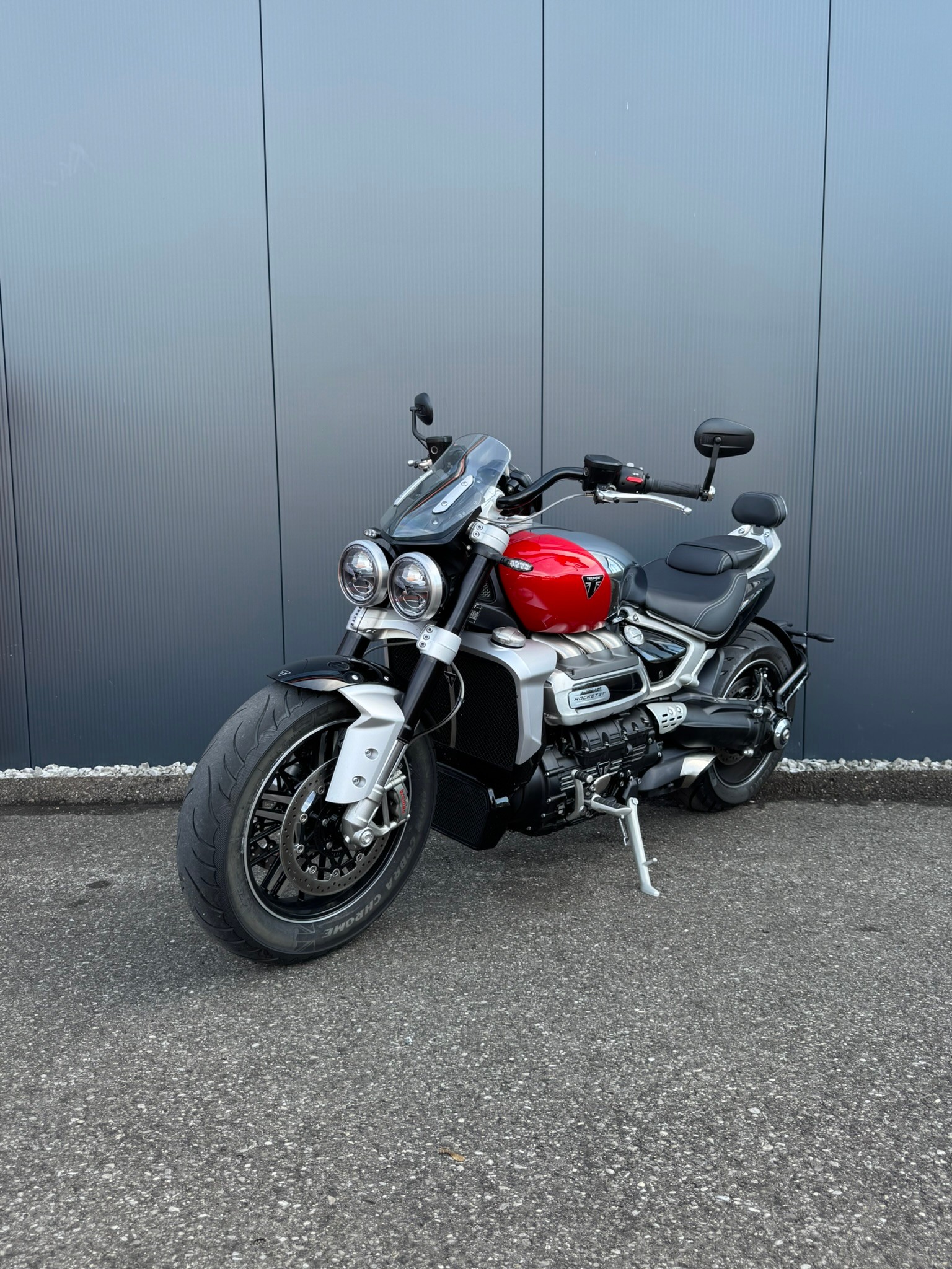 TRIUMPH Rocket 3 GT Special Edition-showroom-element-1
