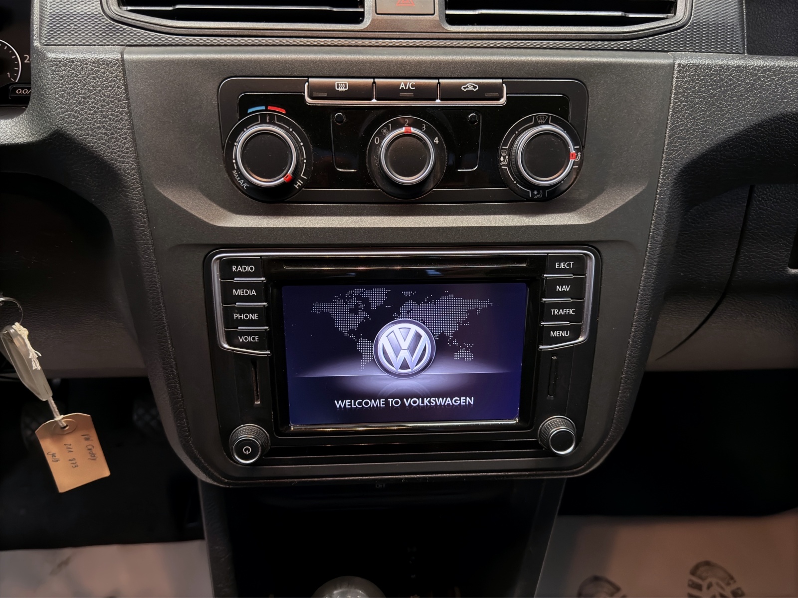 VW VW Caddy 1.2 TSI BlueMotion Technology, 84 PS-image-12