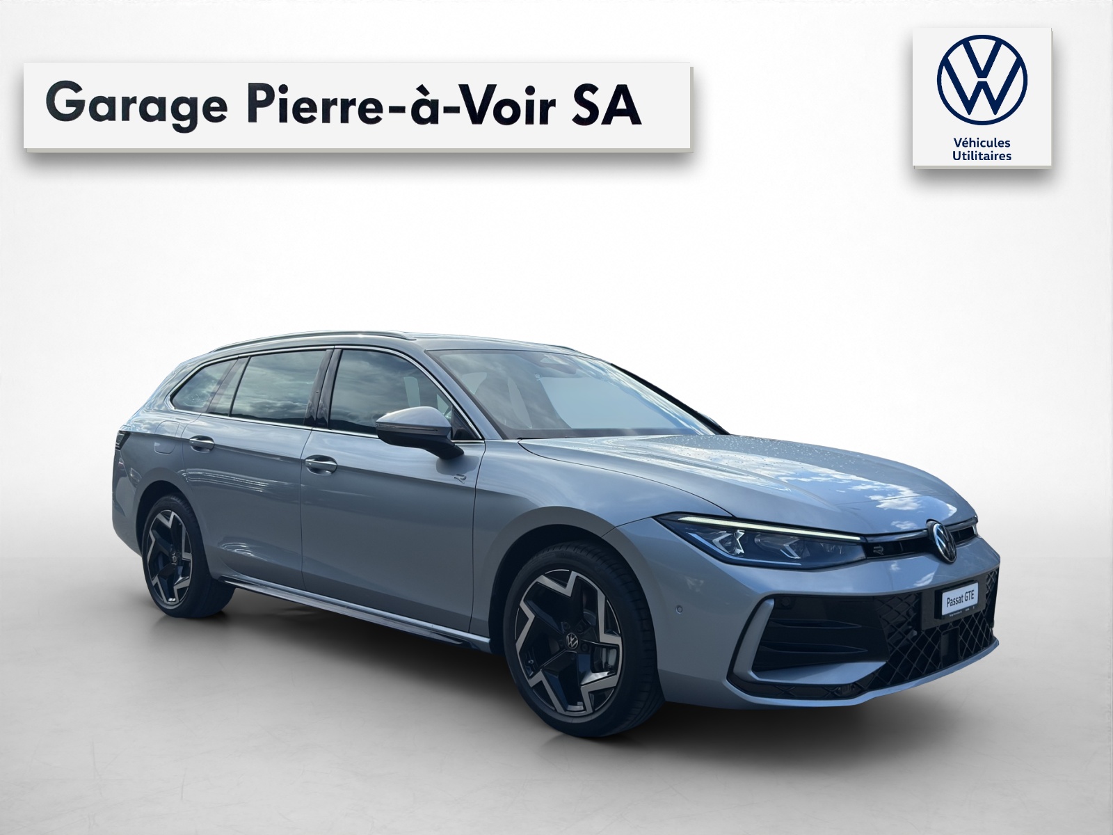 VW Passat Variant 1.5 TSI evo2 Plug-In- Hybrid R-Line DSG-image-6