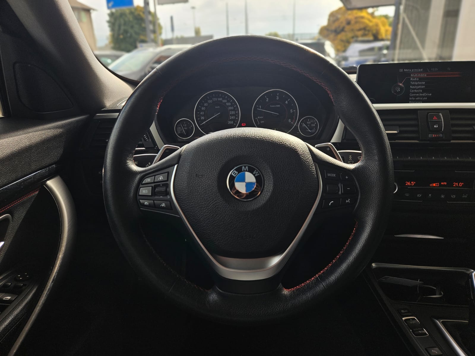 BMW 320d GT xDrive Sport Line Steptronic-image-11