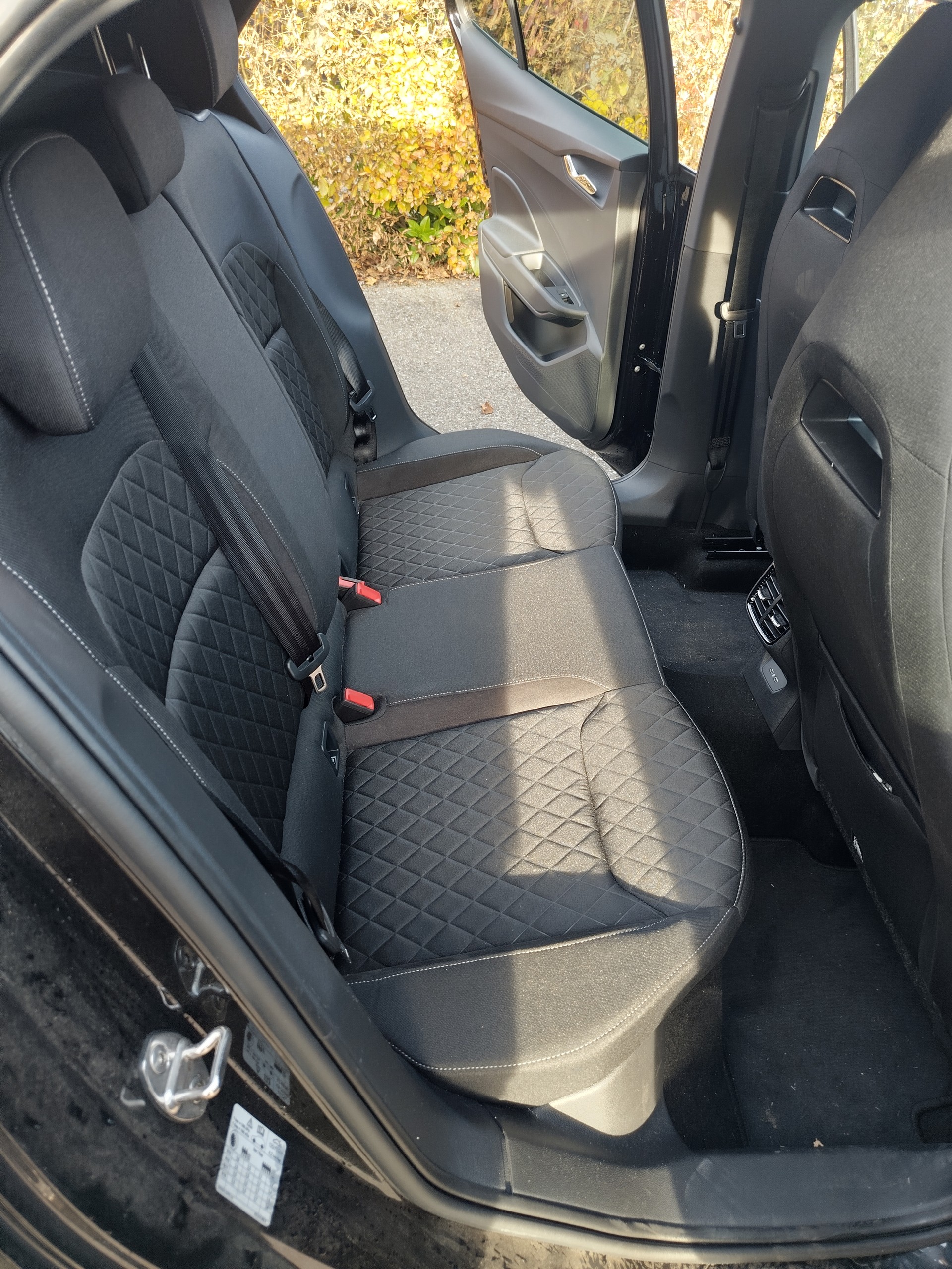 SKODA Fabia 1.0 TSI Dynamic DSG-image-3