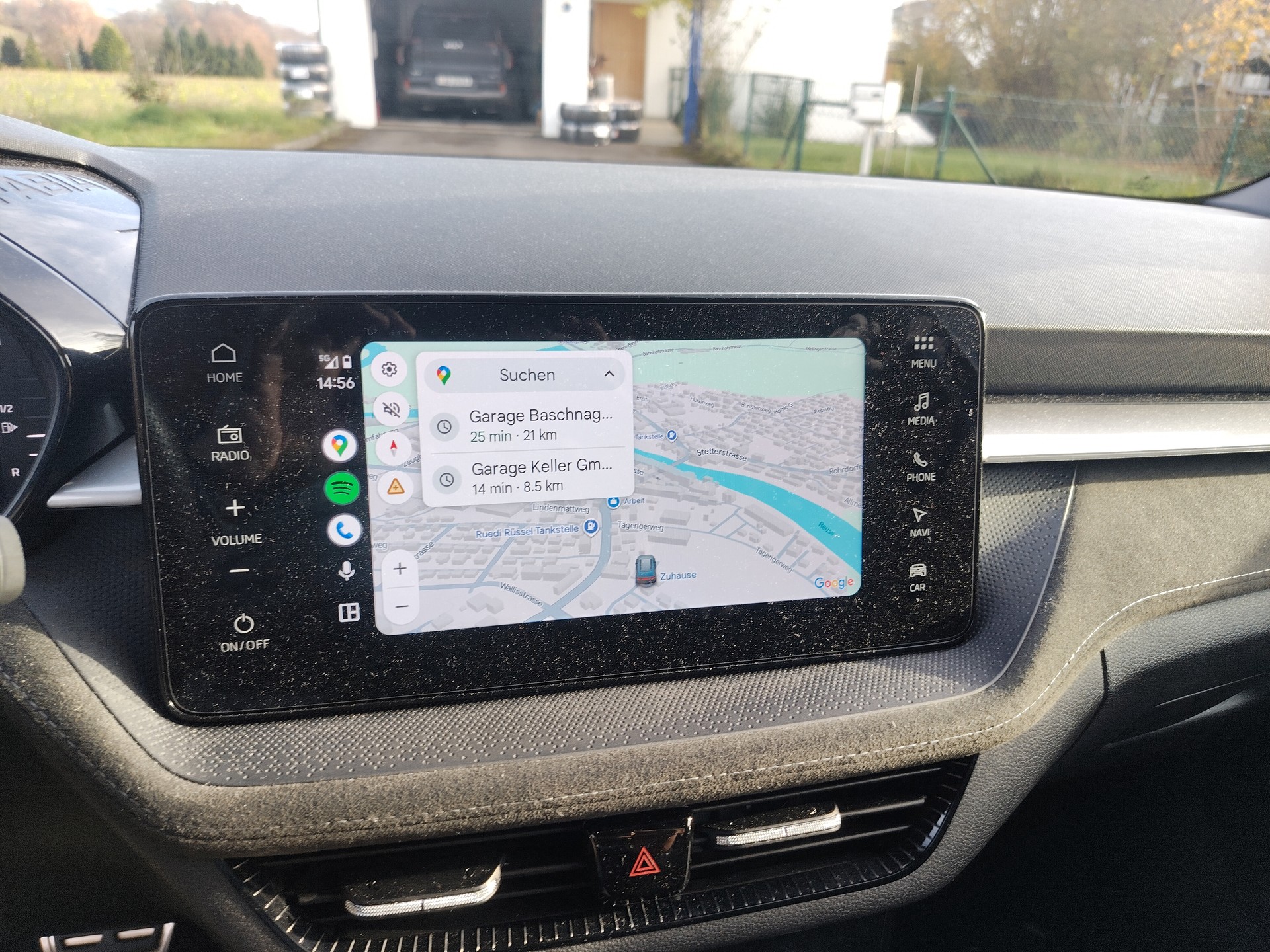 SKODA Fabia 1.0 TSI Dynamic DSG-image-4