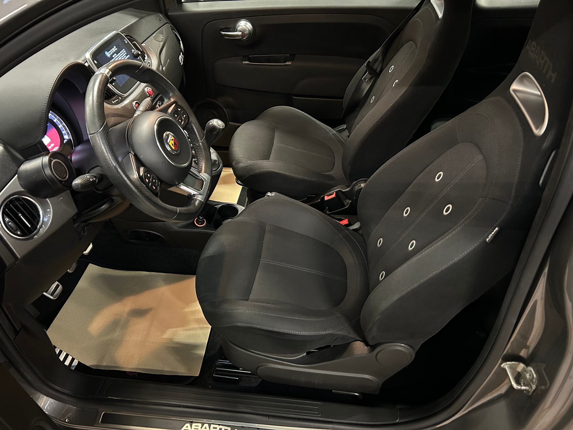 FIAT 595 1.4 16V Turbo Abarth-image-13