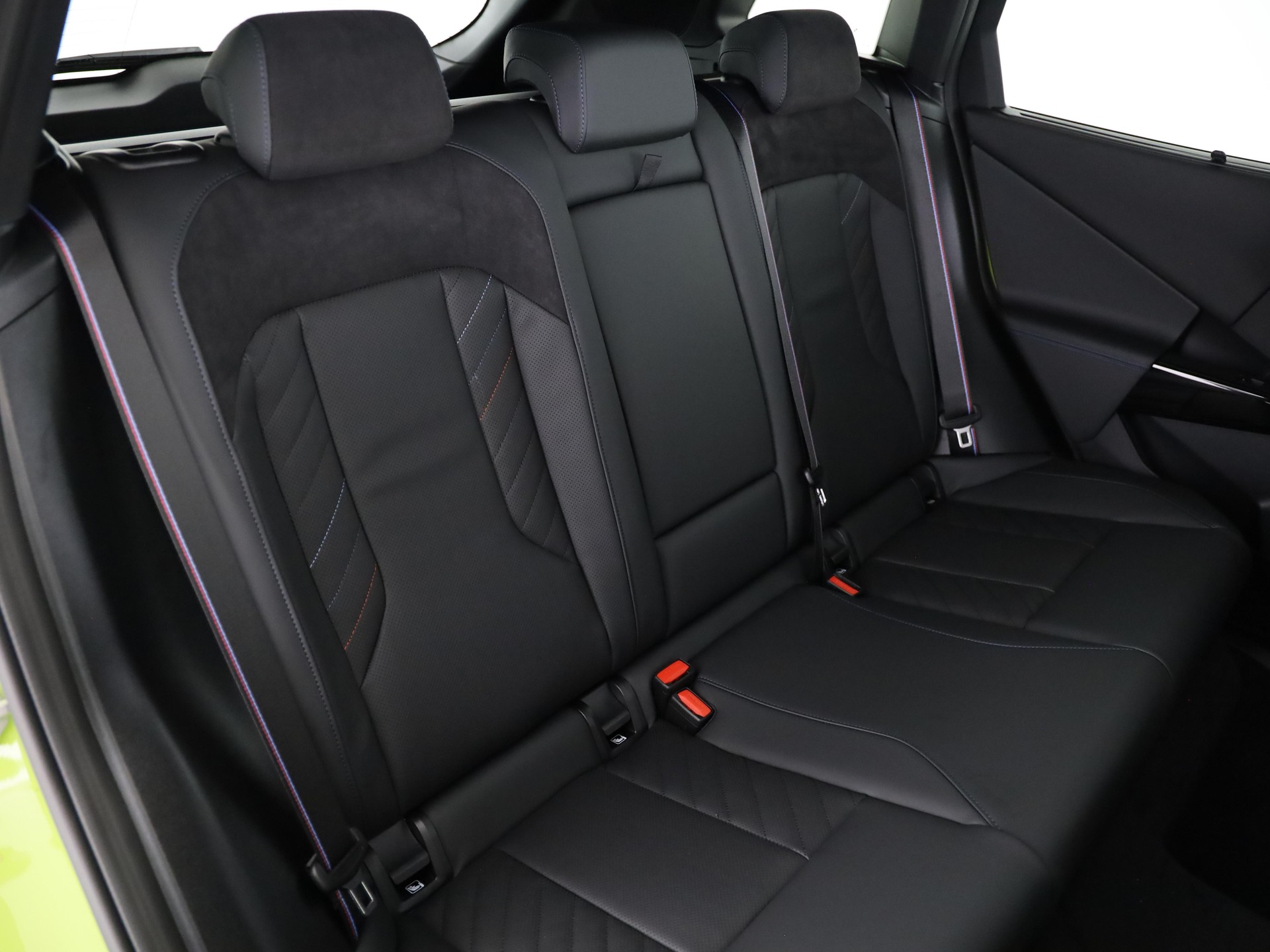BMW X3 M50i-image-21