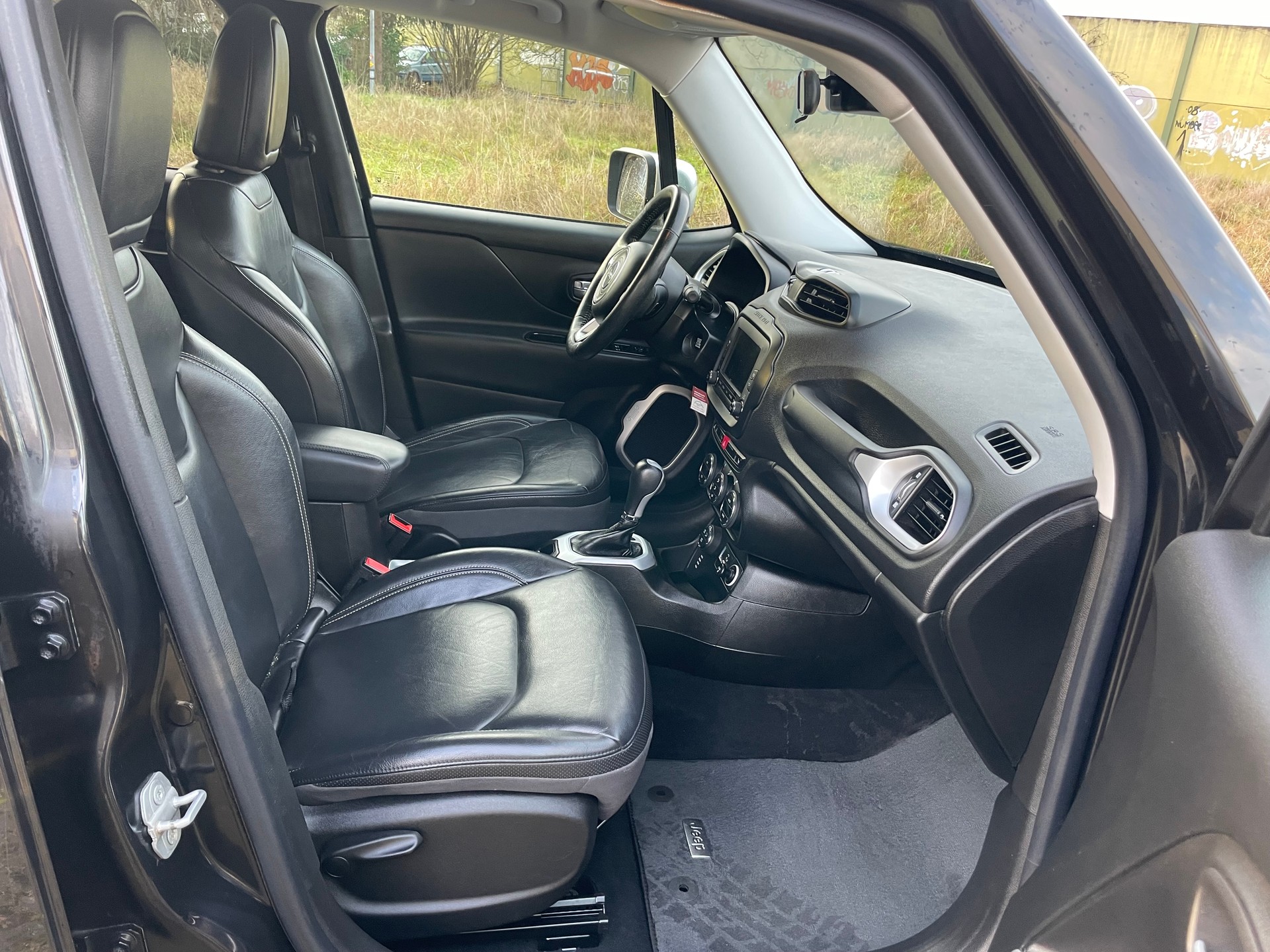 JEEP Renegade 2.0 CRD Limited AWD + Low Range 9ATX-image-7