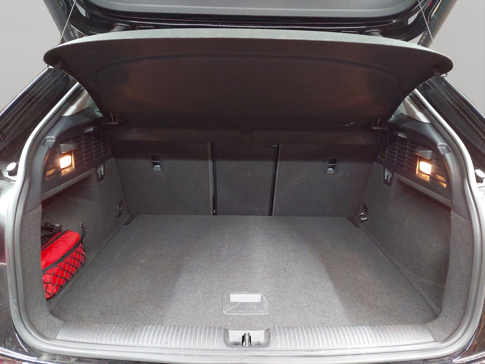 AUDI Q2 40 TFSI advanced Attraction quattro S-tronic-image-10