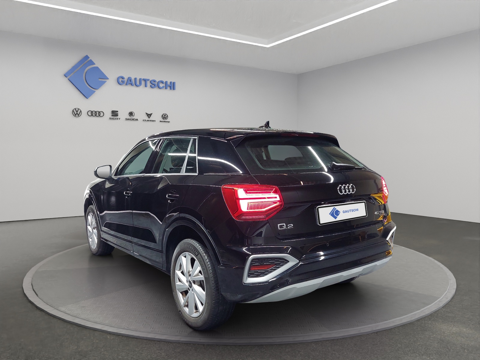 AUDI Q2 40 TFSI advanced Attraction quattro S-tronic-image-2