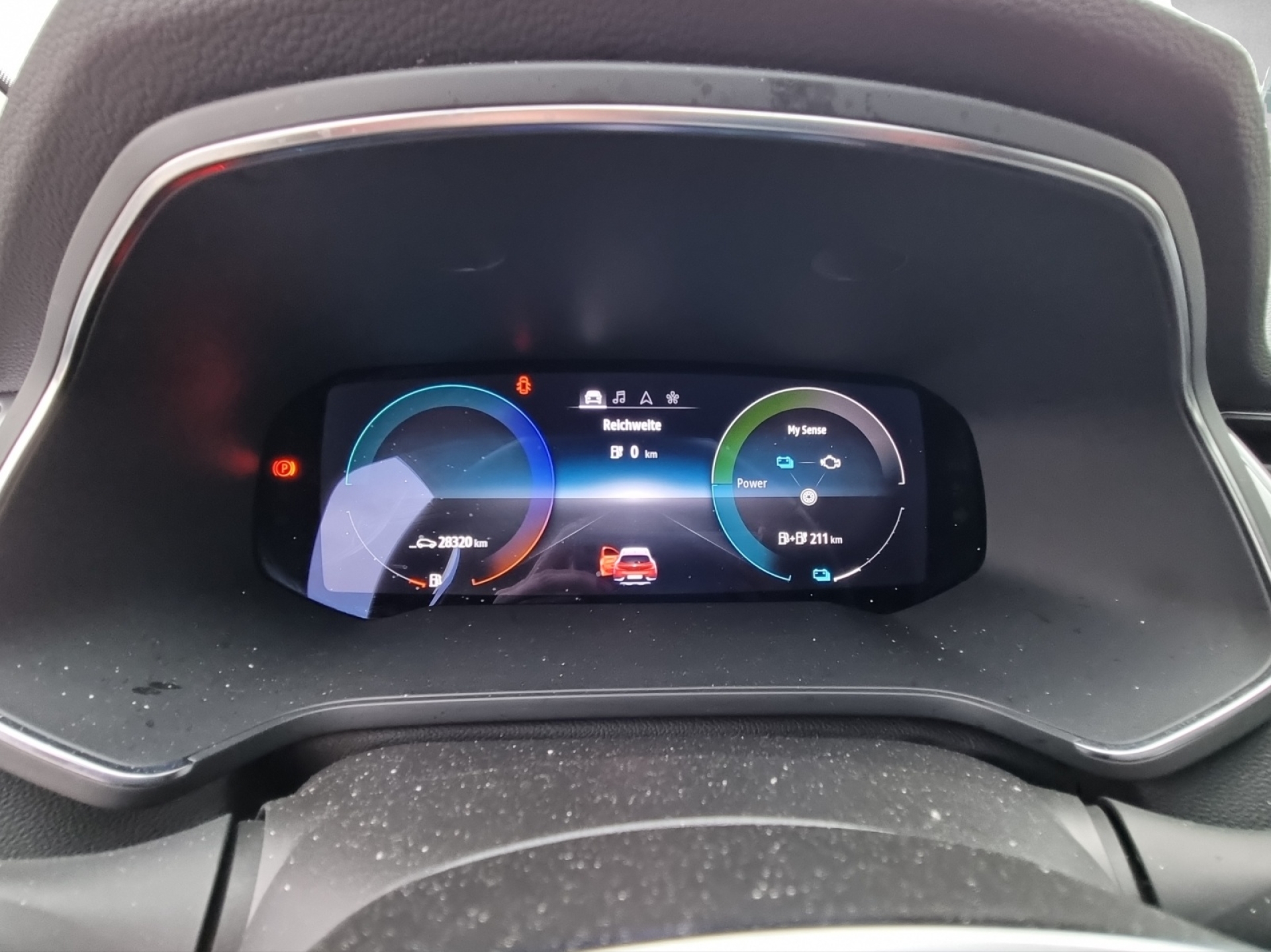 RENAULT Captur 1.6 E-Tech Plug-in R.S. Line-image-8