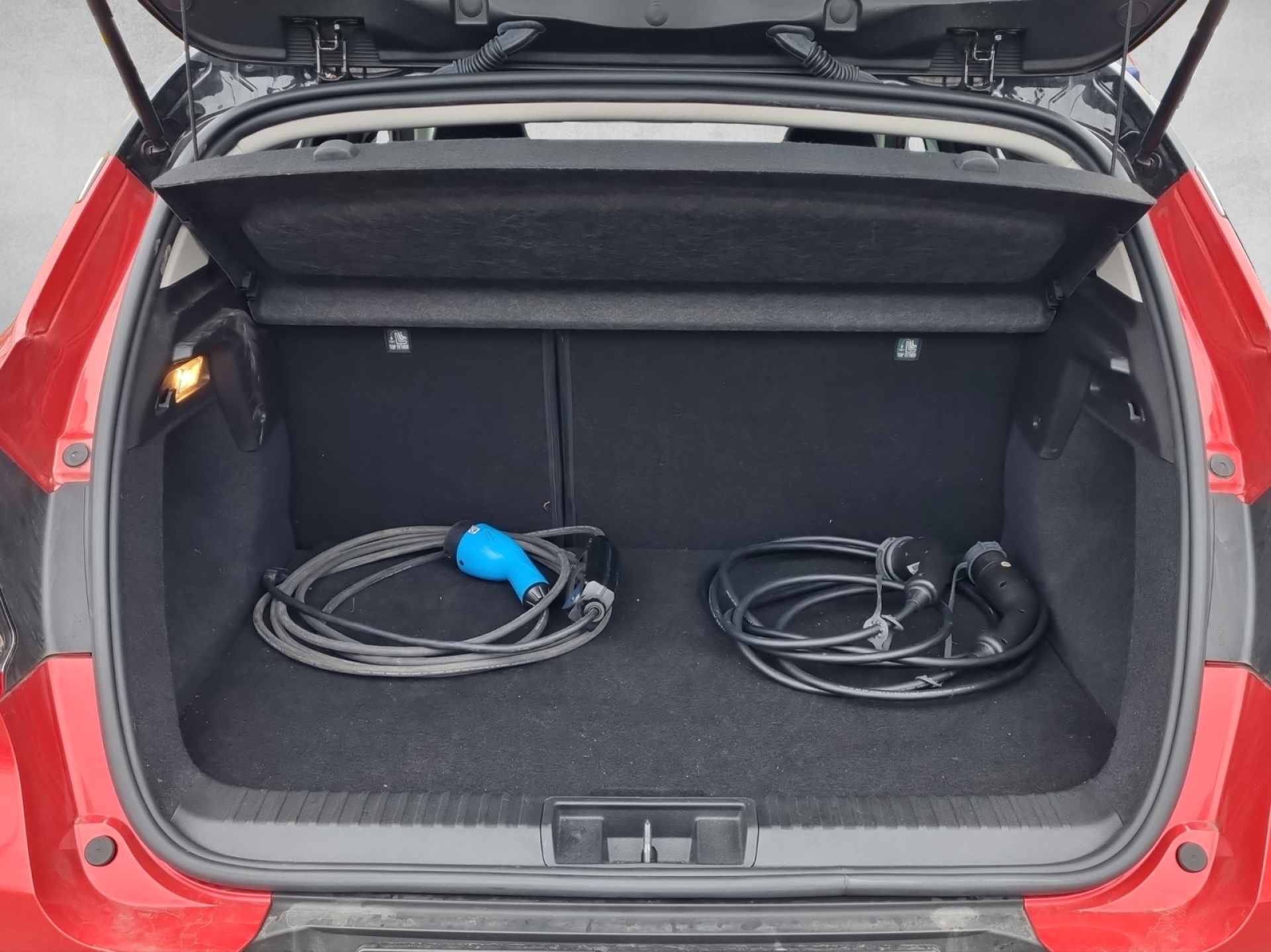 RENAULT Captur 1.6 E-Tech Plug-in R.S. Line-image-14