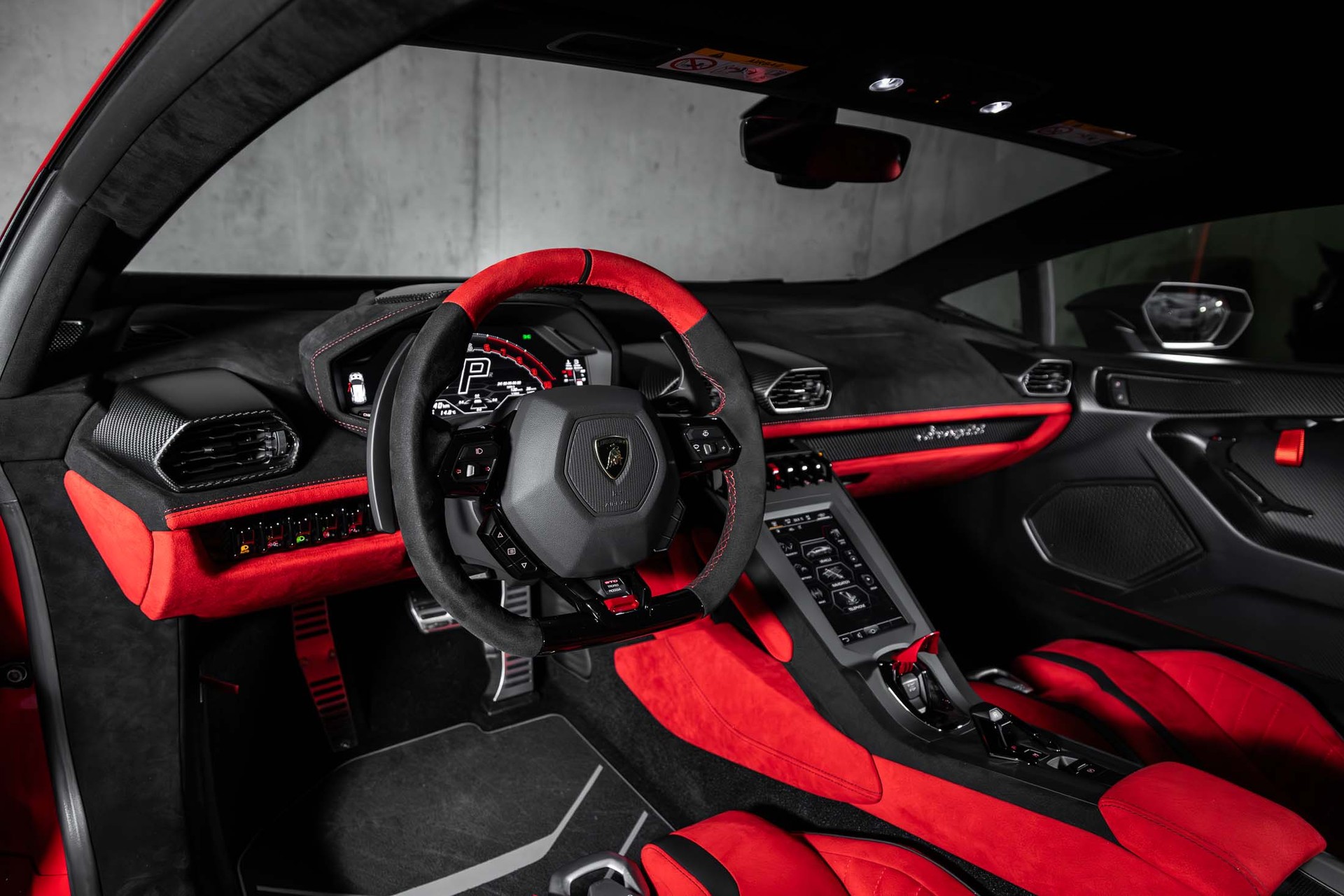 LAMBORGHINI Huracan STO Coupé DCT RWD-image-23