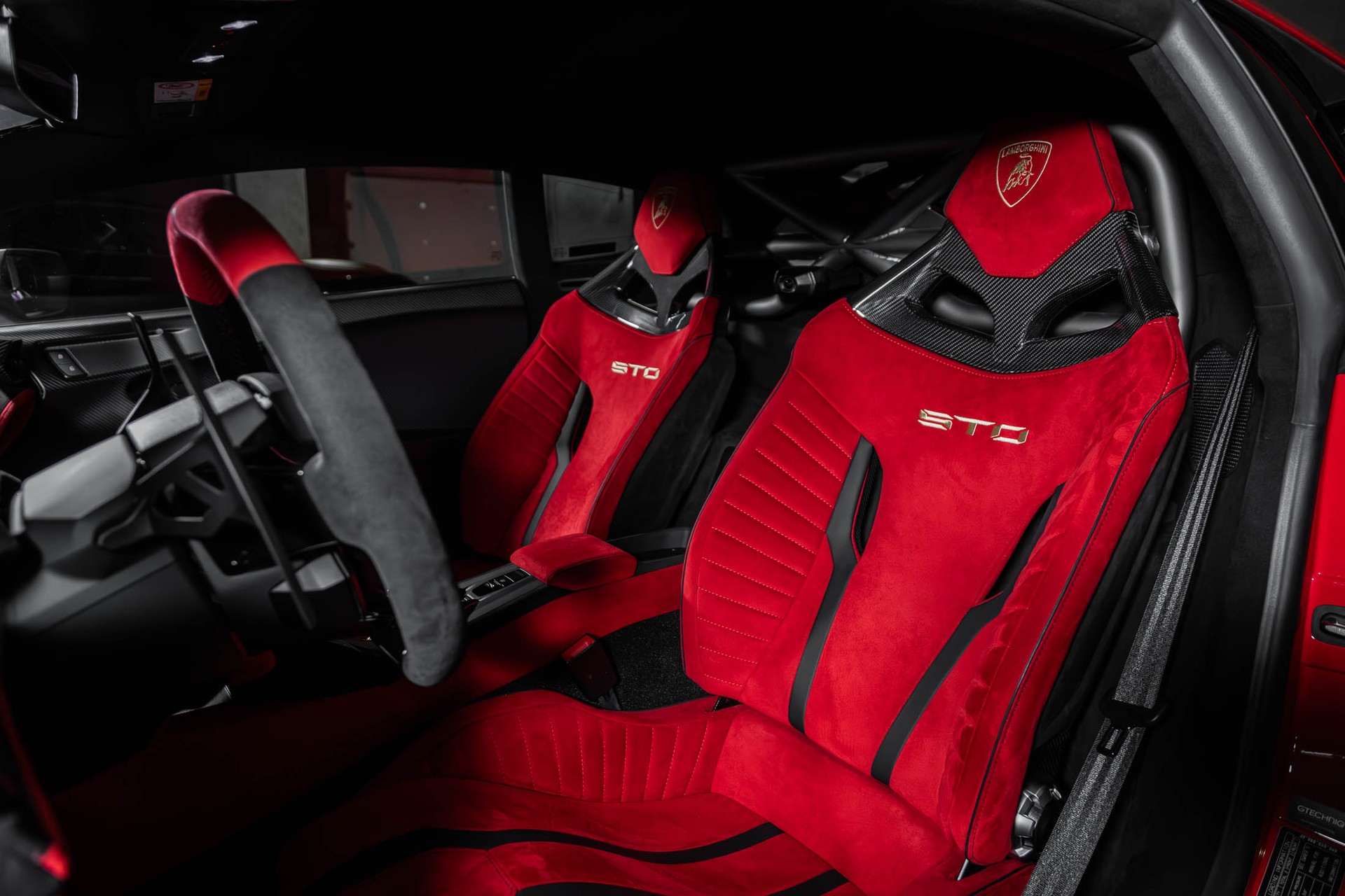 LAMBORGHINI Huracan STO Coupé DCT RWD-image-25