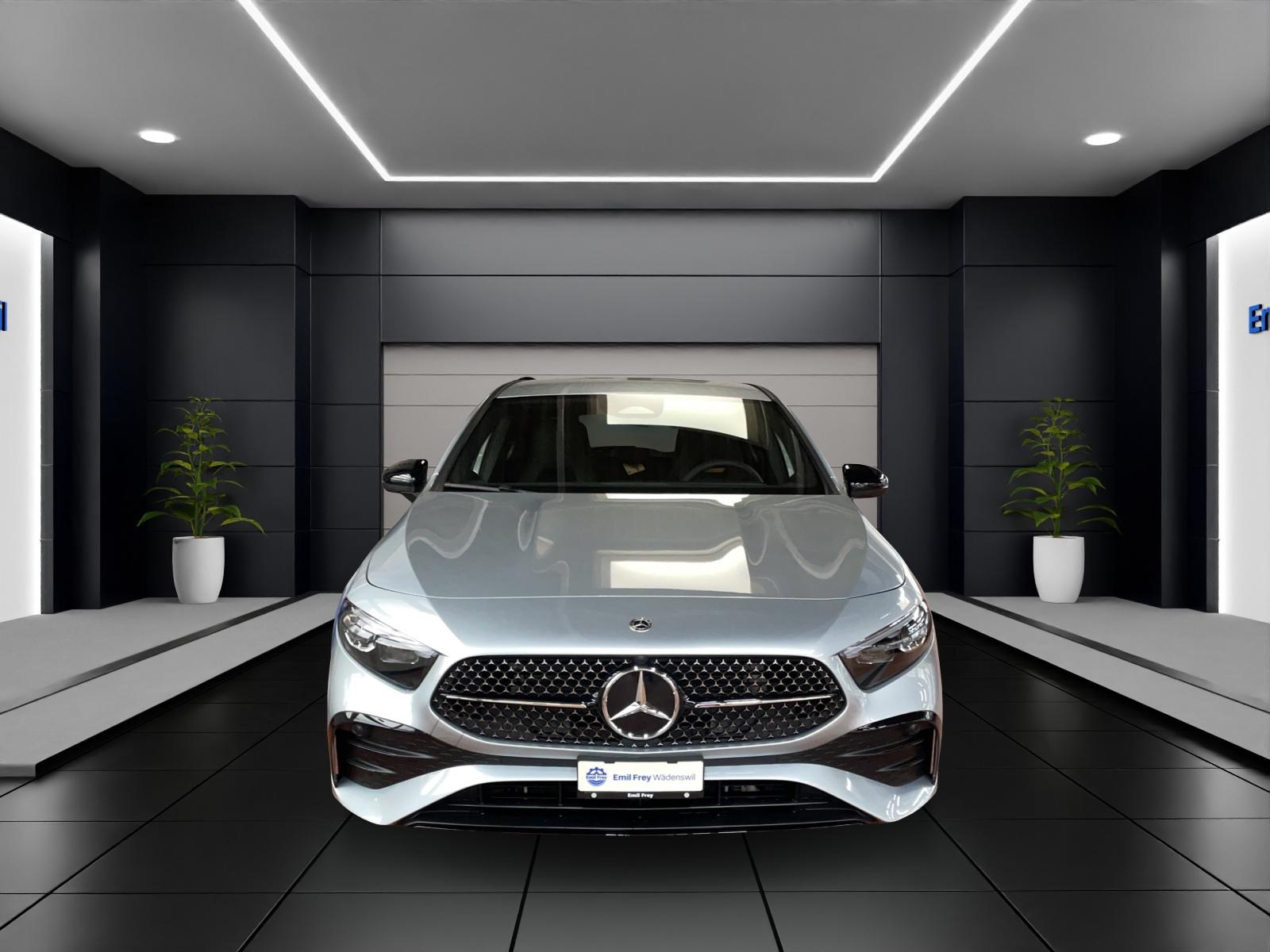 MERCEDES-BENZ A 200 Night Star AMG Line-showroom-element-1