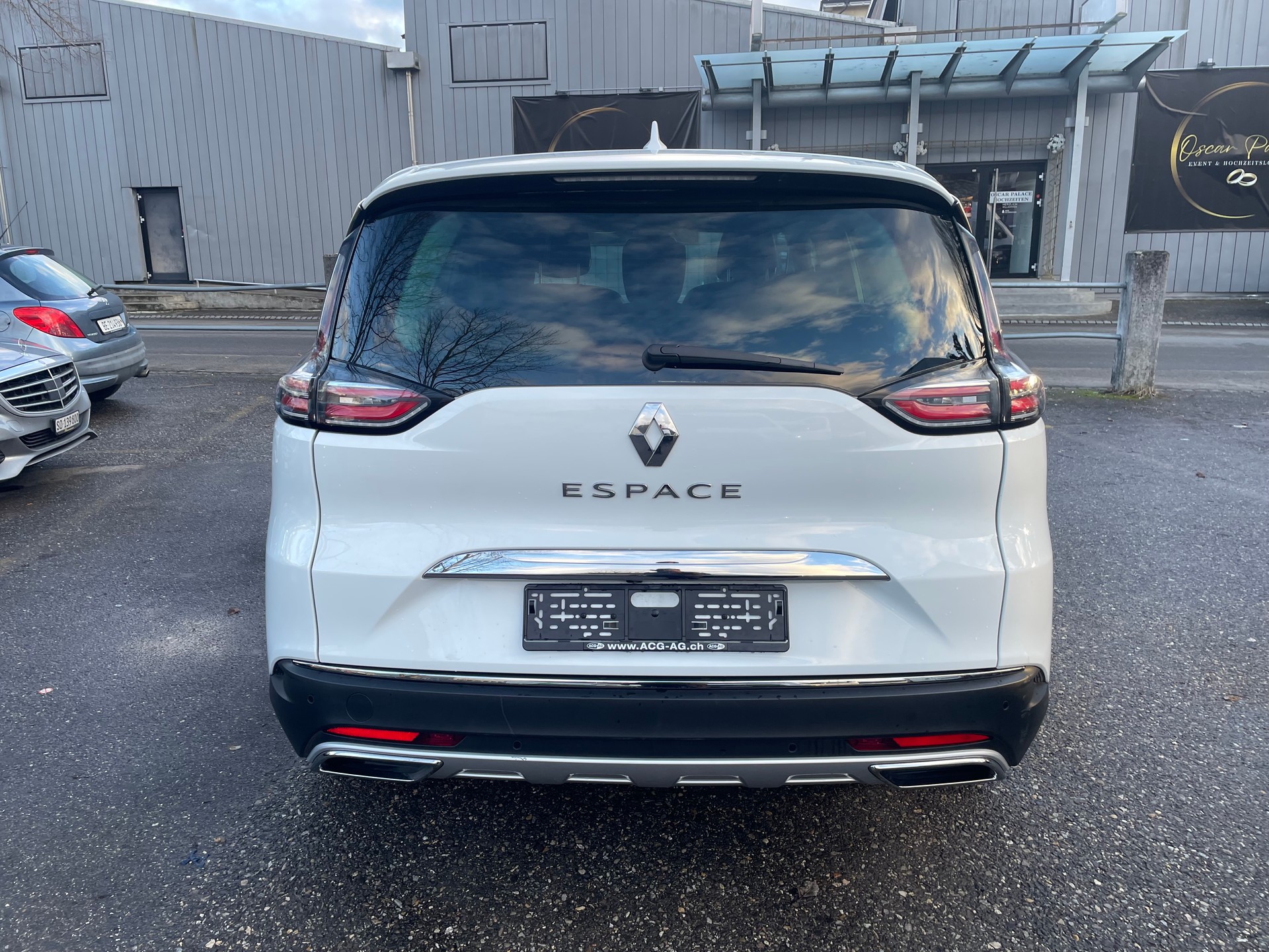 RENAULT Espace 2.0 dCi Intens EDC 6 * Teil-Leder * Gr. Navi * LED * Klima-auto * Tempomat * PDC V&H-RF-Kamera * B6a-image-11