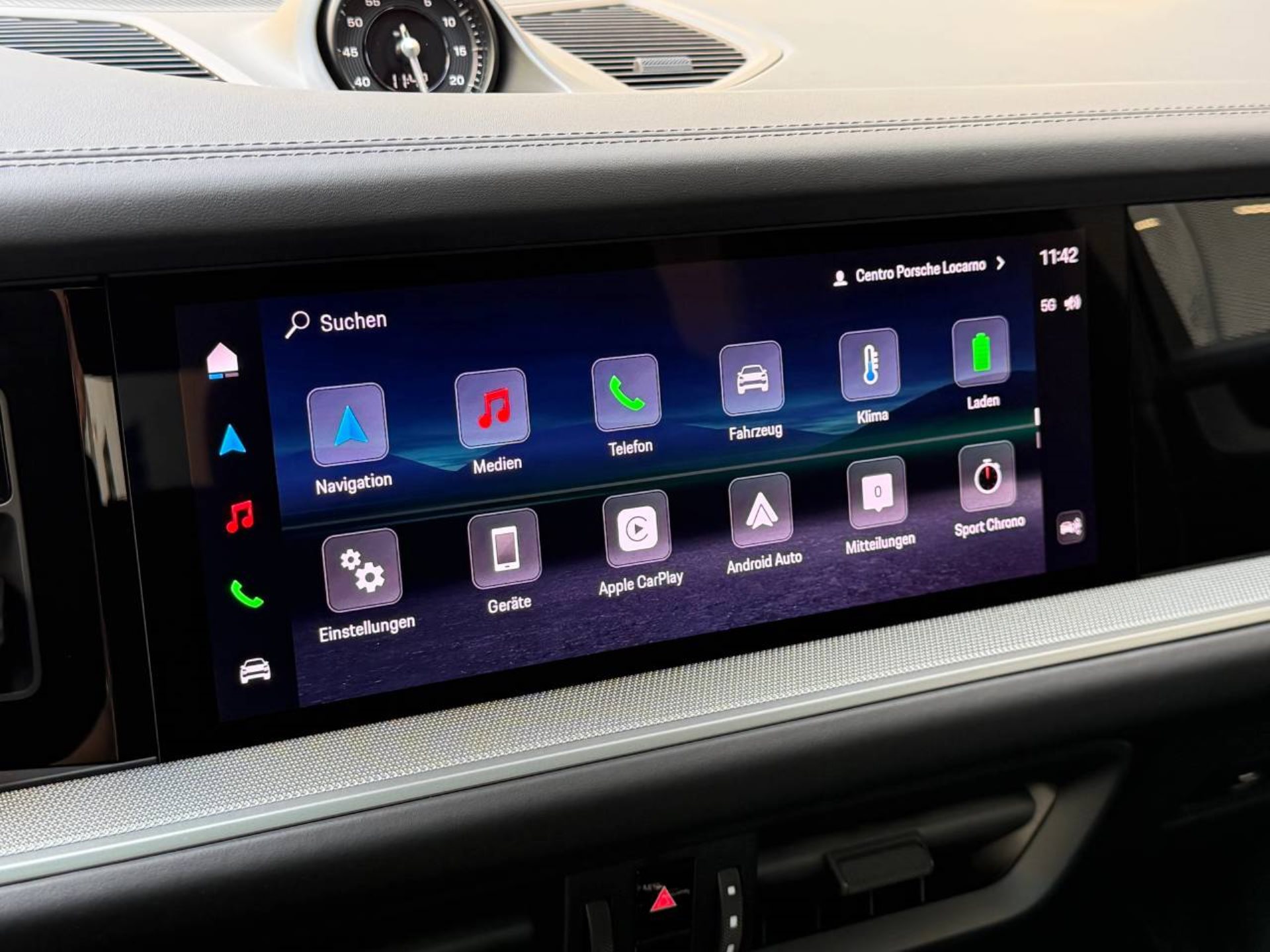 PORSCHE Cayenne E-Hybrid-image-22