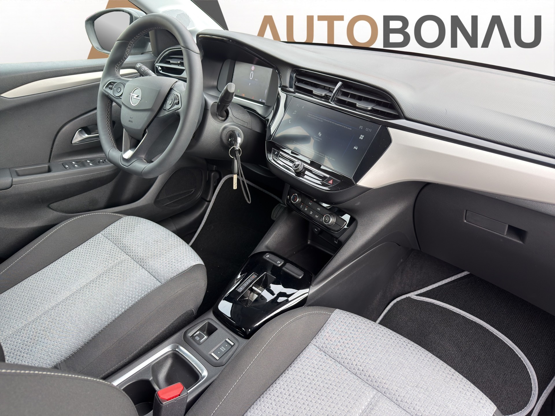 OPEL Corsa 1.2 T Edition Automat-image-10