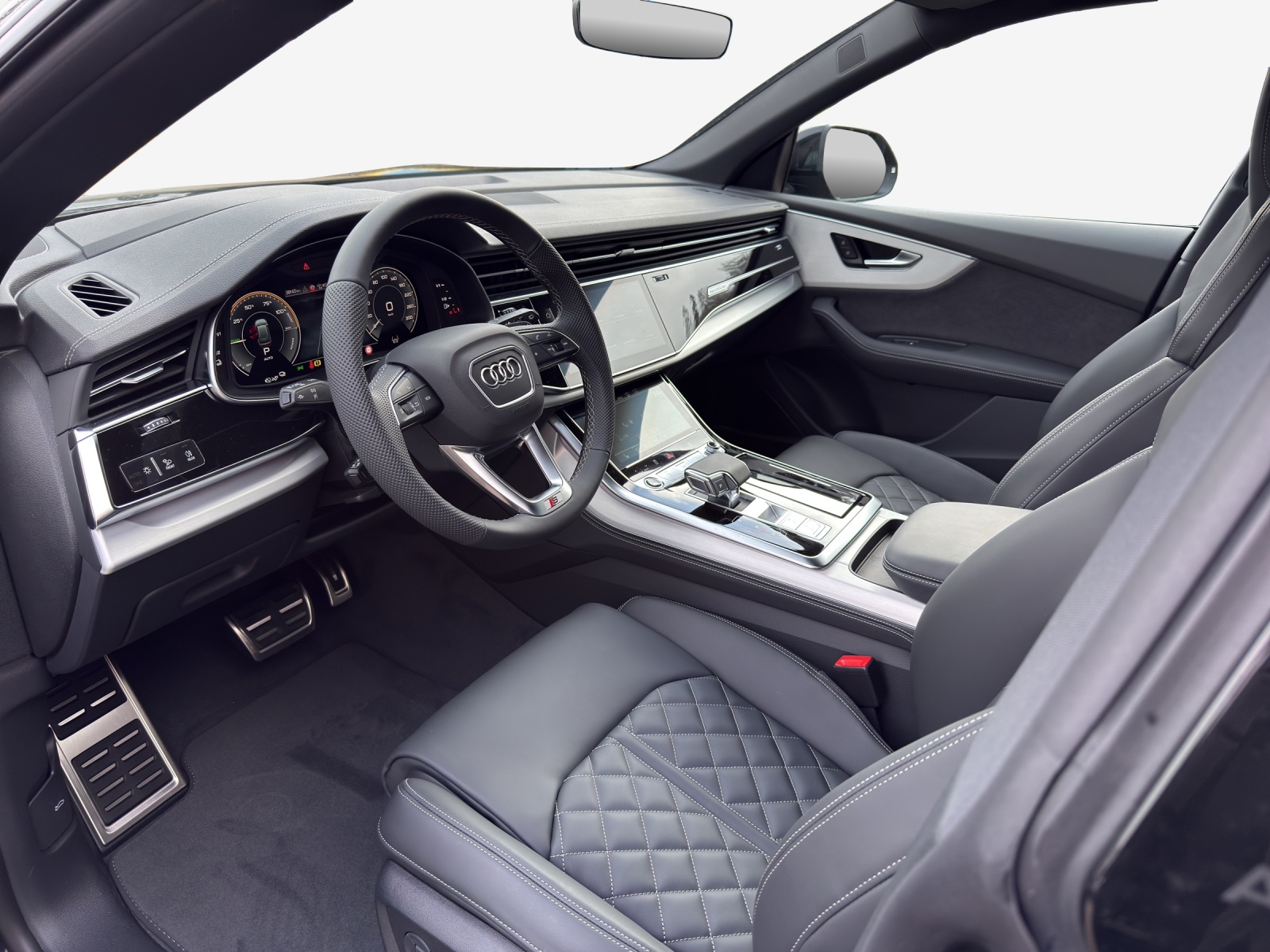 AUDI Q8 SUV TFSI e quattro 360 kW tiptronic-image-15