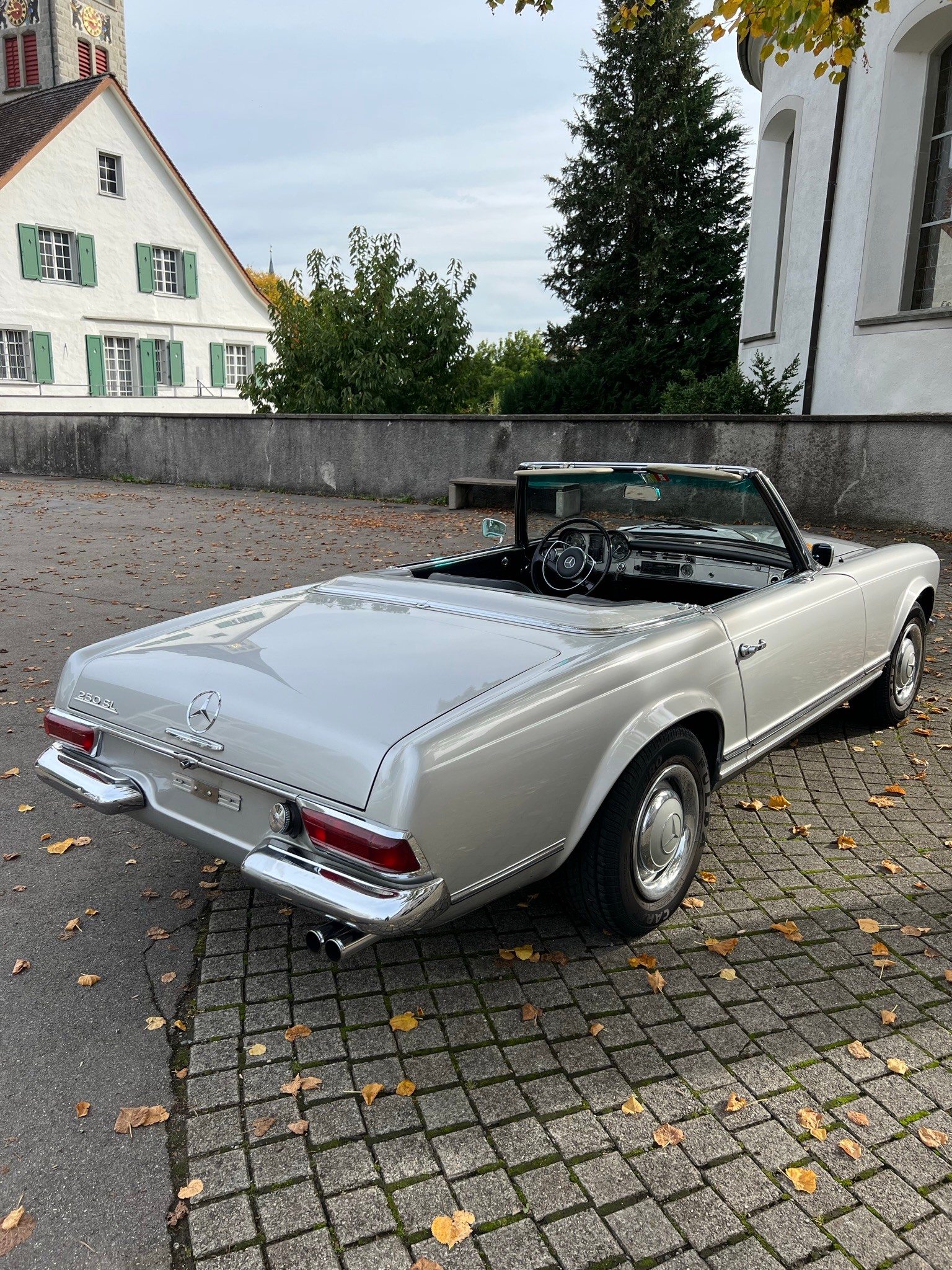 MERCEDES-BENZ SL 250-image-11