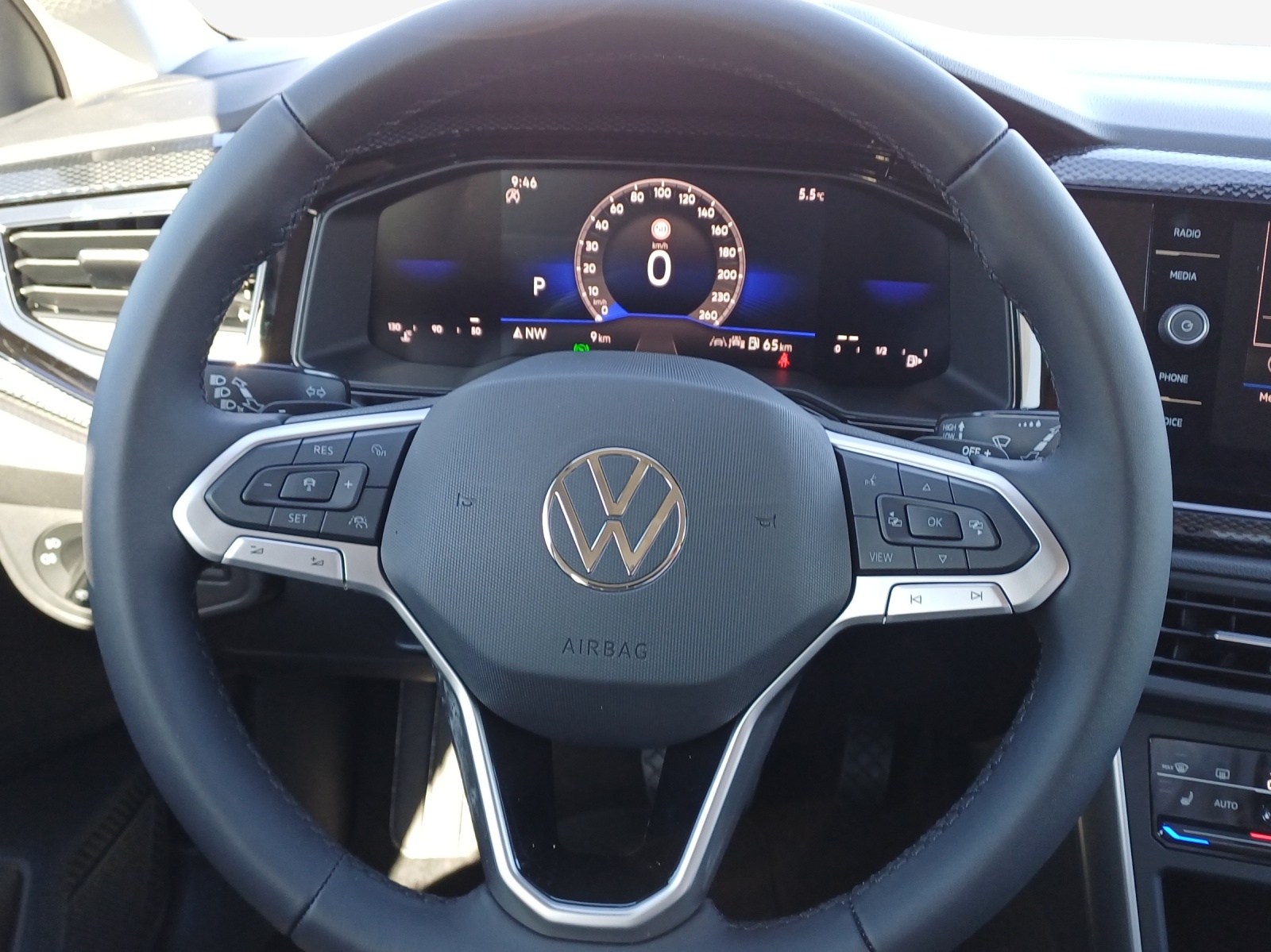 VW Polo 1.0 TSI Life DSG-image-9