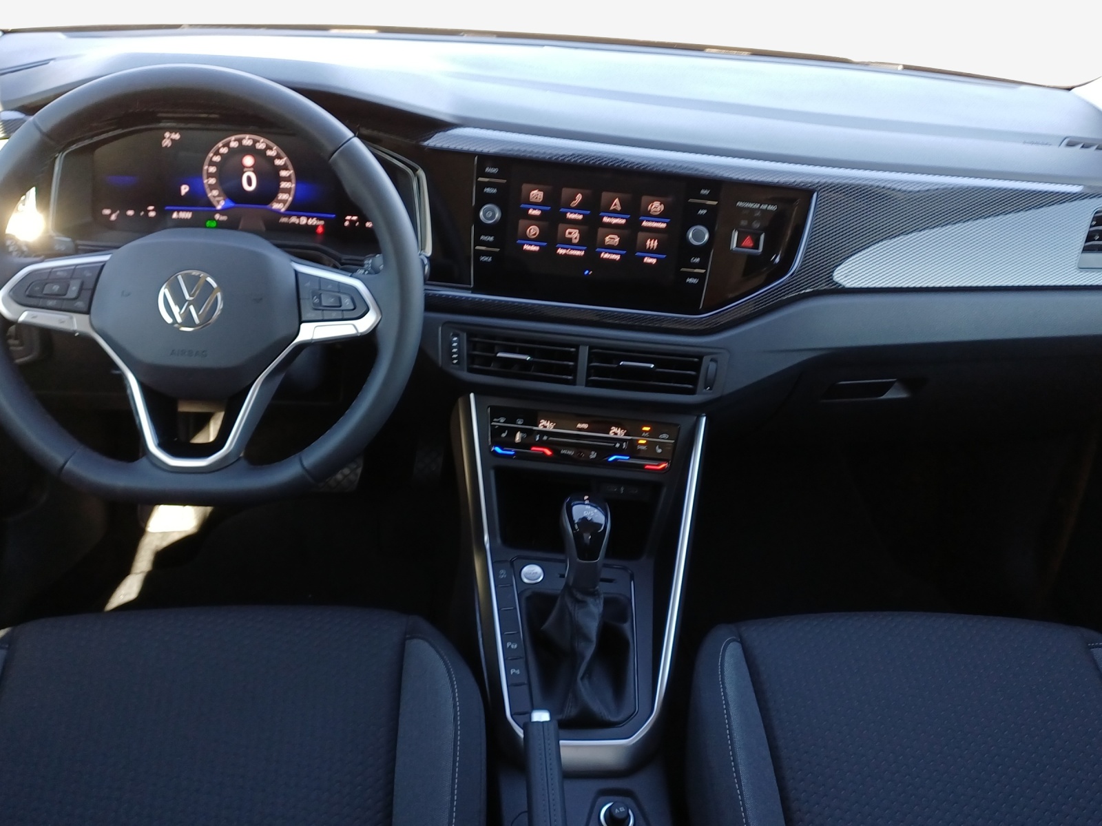 VW Polo 1.0 TSI Life DSG-image-8