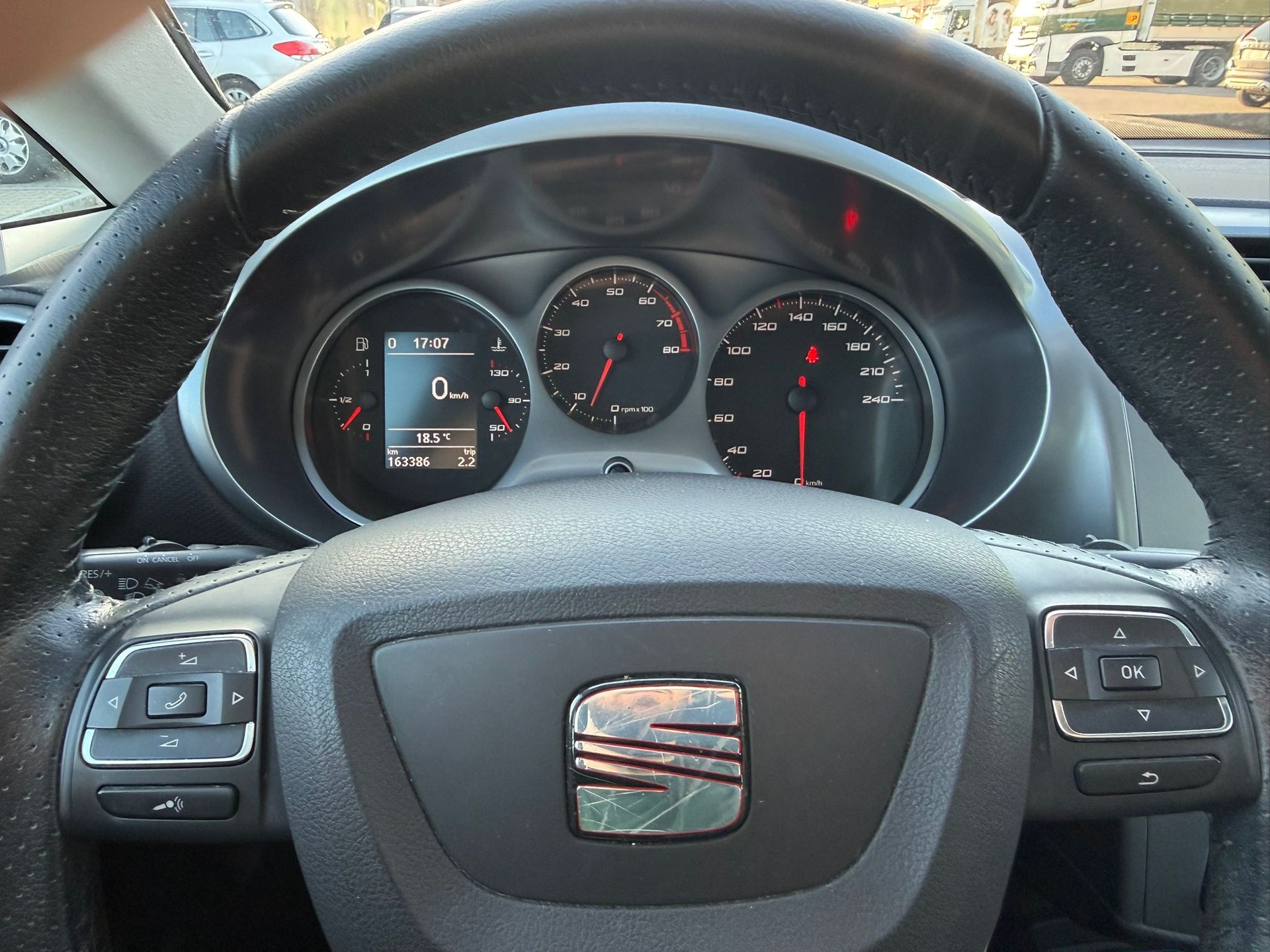 SEAT Leon 1.4 TSI COPA Style-image-6