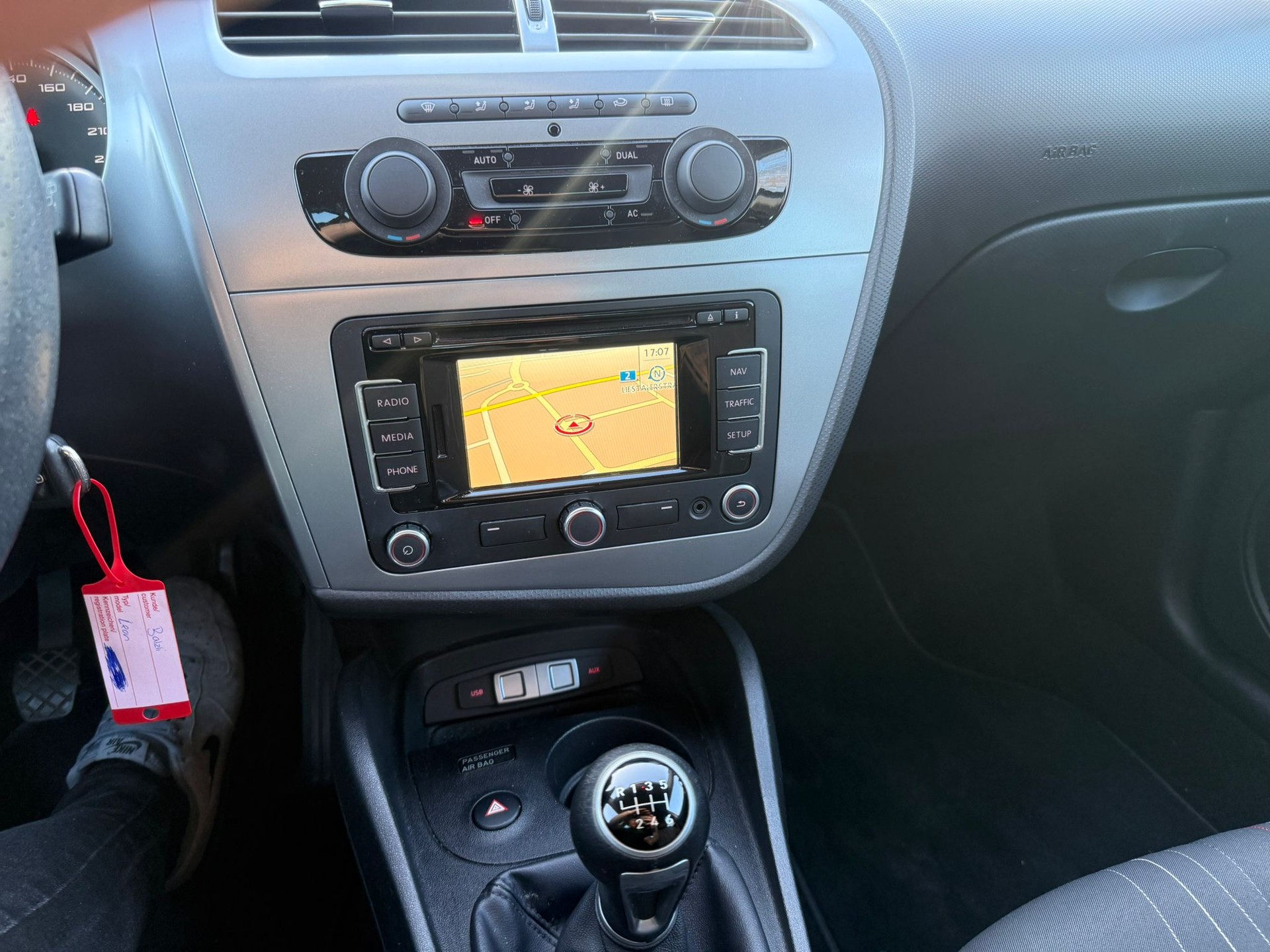 SEAT Leon 1.4 TSI COPA Style-image-5