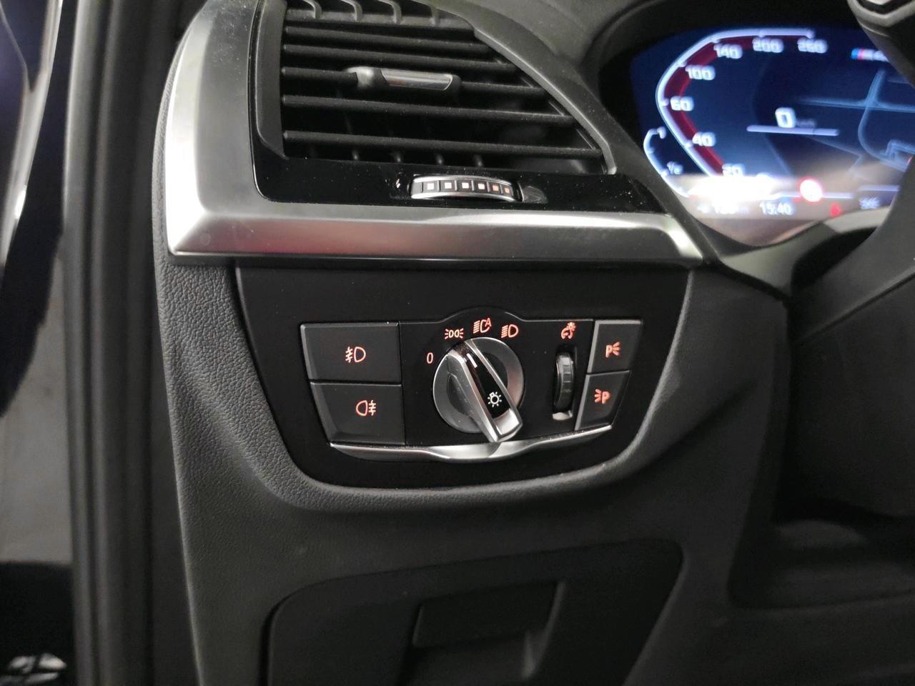 BMW X3 M40i-image-17