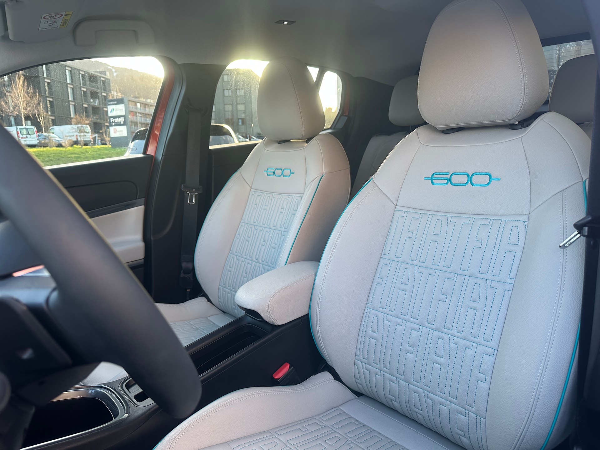 FIAT 600h MildHybrid La Prima-image-13
