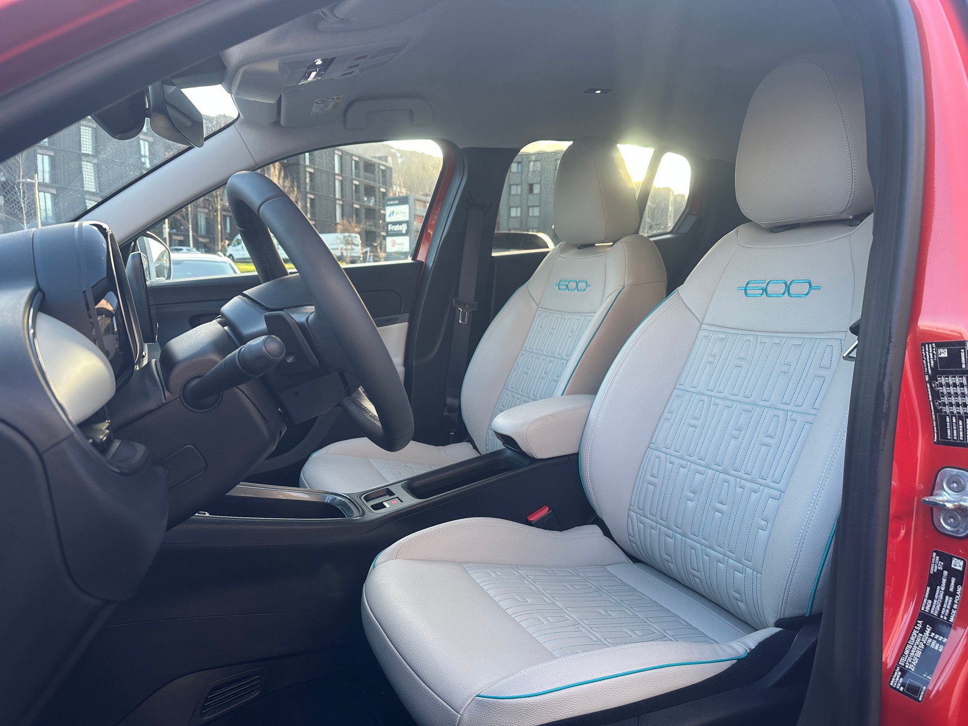 FIAT 600h MildHybrid La Prima-image-12