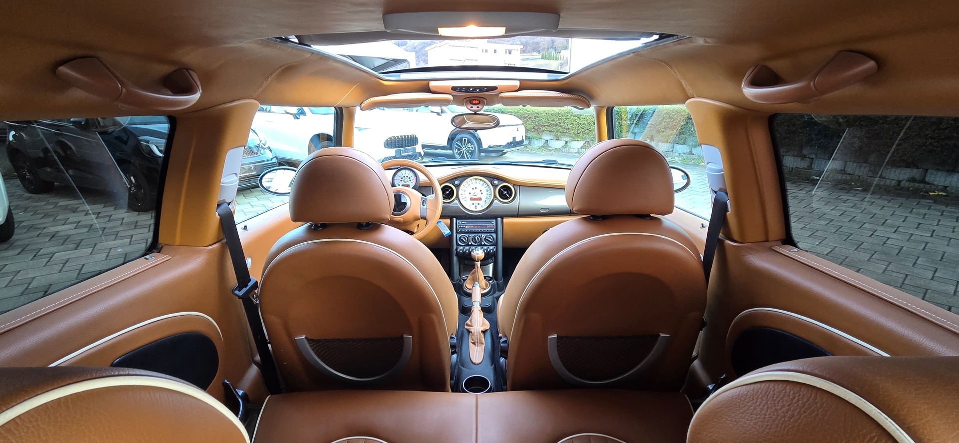 MINI Cooper-image-7