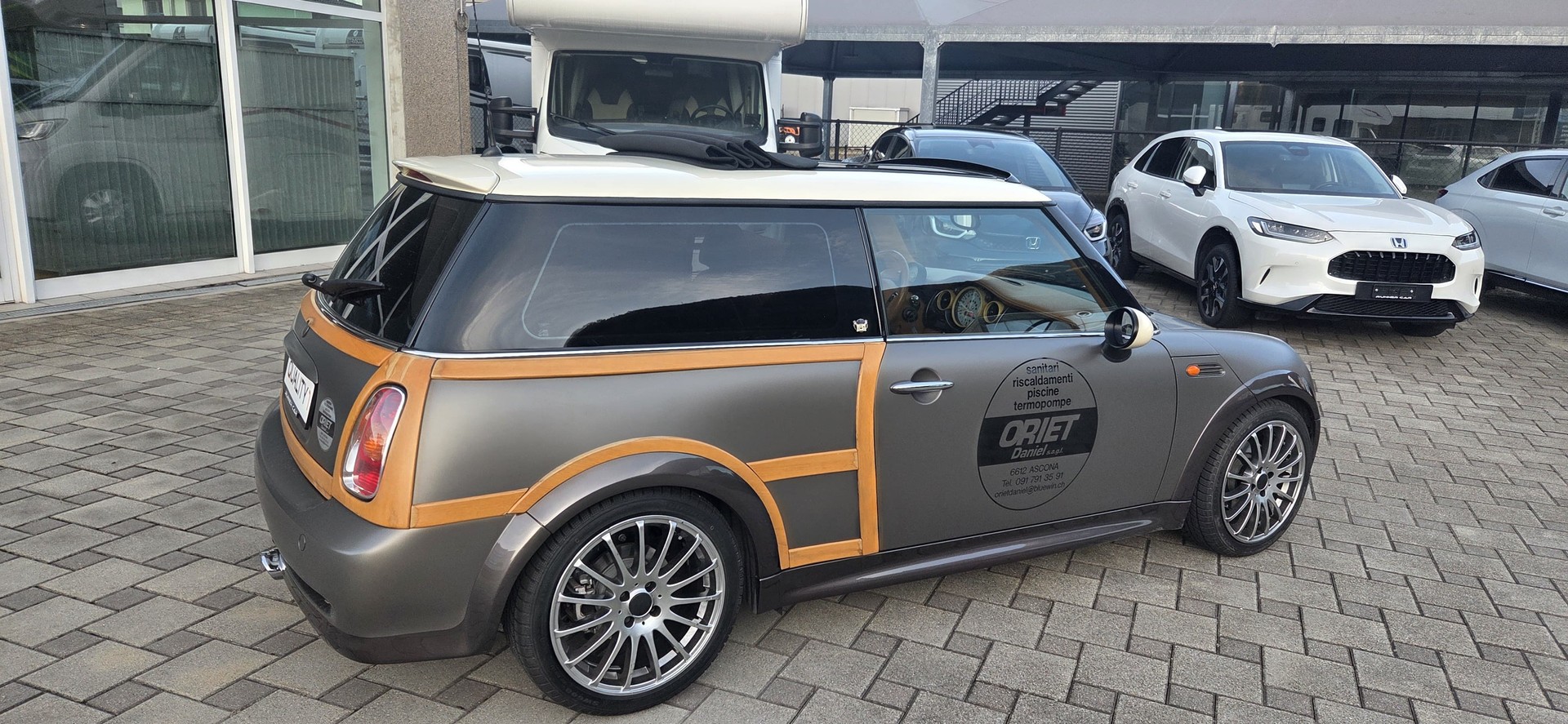 MINI Cooper-image-9
