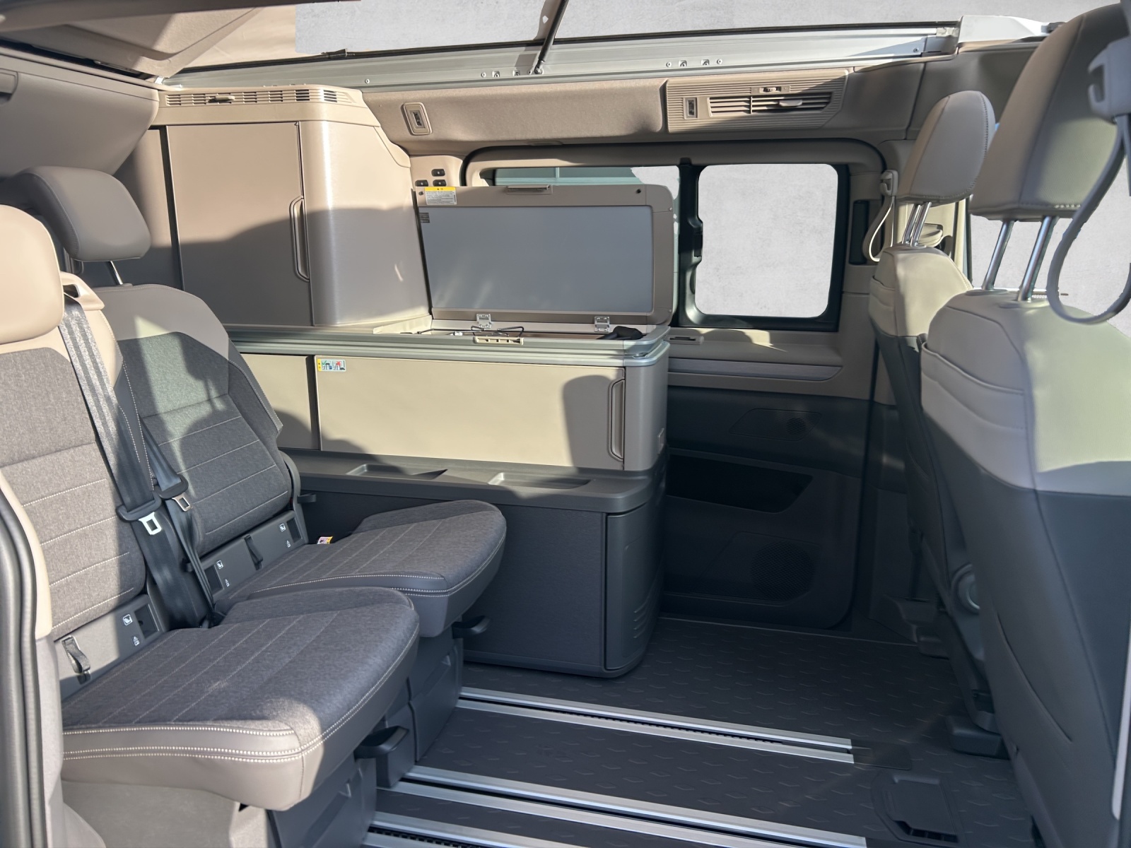 VW California 2.0 TDI Ocean-image-10