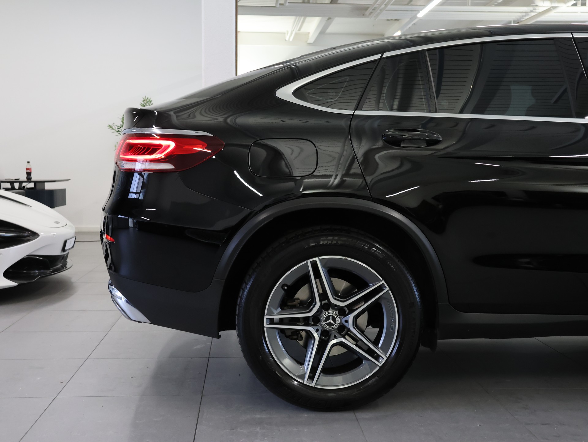 MERCEDES-BENZ GLC Coupé 220 d AMG Line 4Matic 9G-Tronic *AMG Line* *360 Kamera* *Top Ausstattung*-image-11