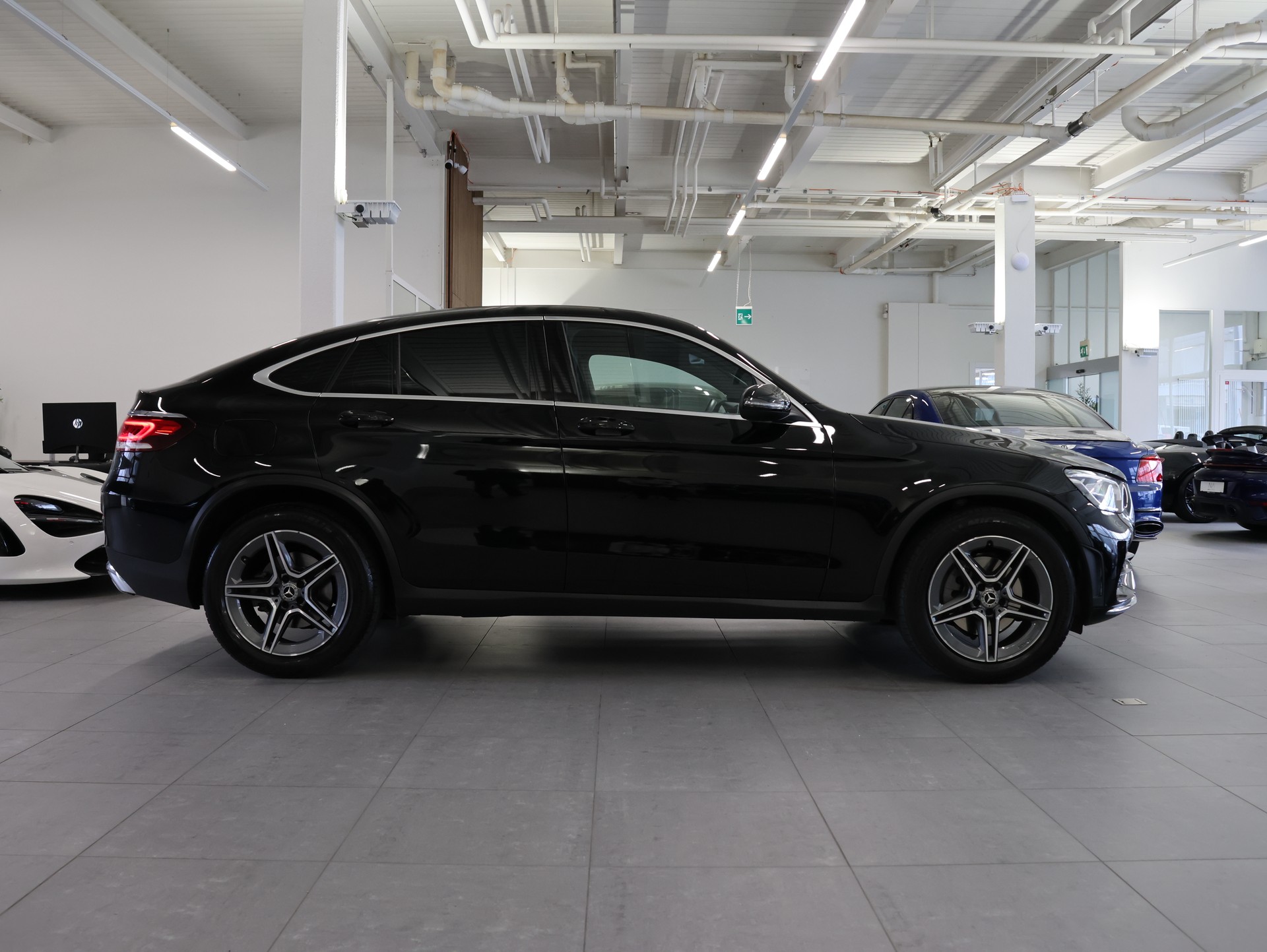MERCEDES-BENZ GLC Coupé 220 d AMG Line 4Matic 9G-Tronic *AMG Line* *360 Kamera* *Top Ausstattung*-image-6