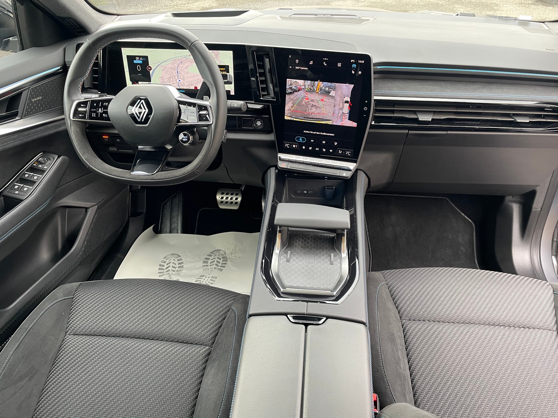 RENAULT Espace 1.2 E-Tech 200 Esprit Alpine 7-Sitze-image-5