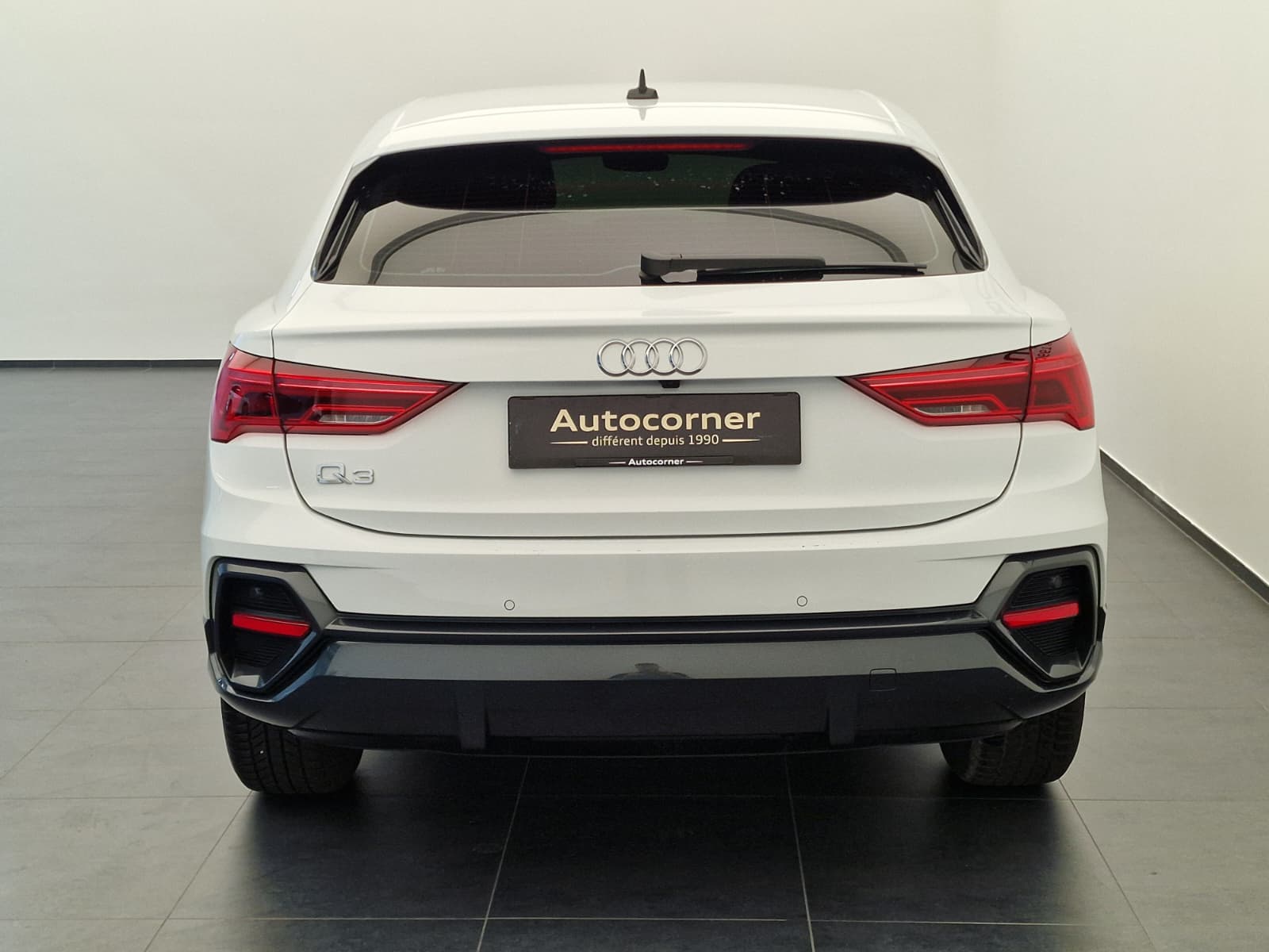 AUDI Q3 Sportback 35 TFSI Attraction S-tronic-image-7