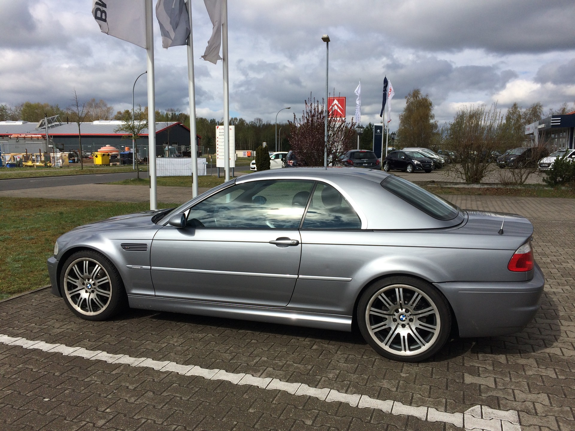 BMW M3 Cabriolet-image-8