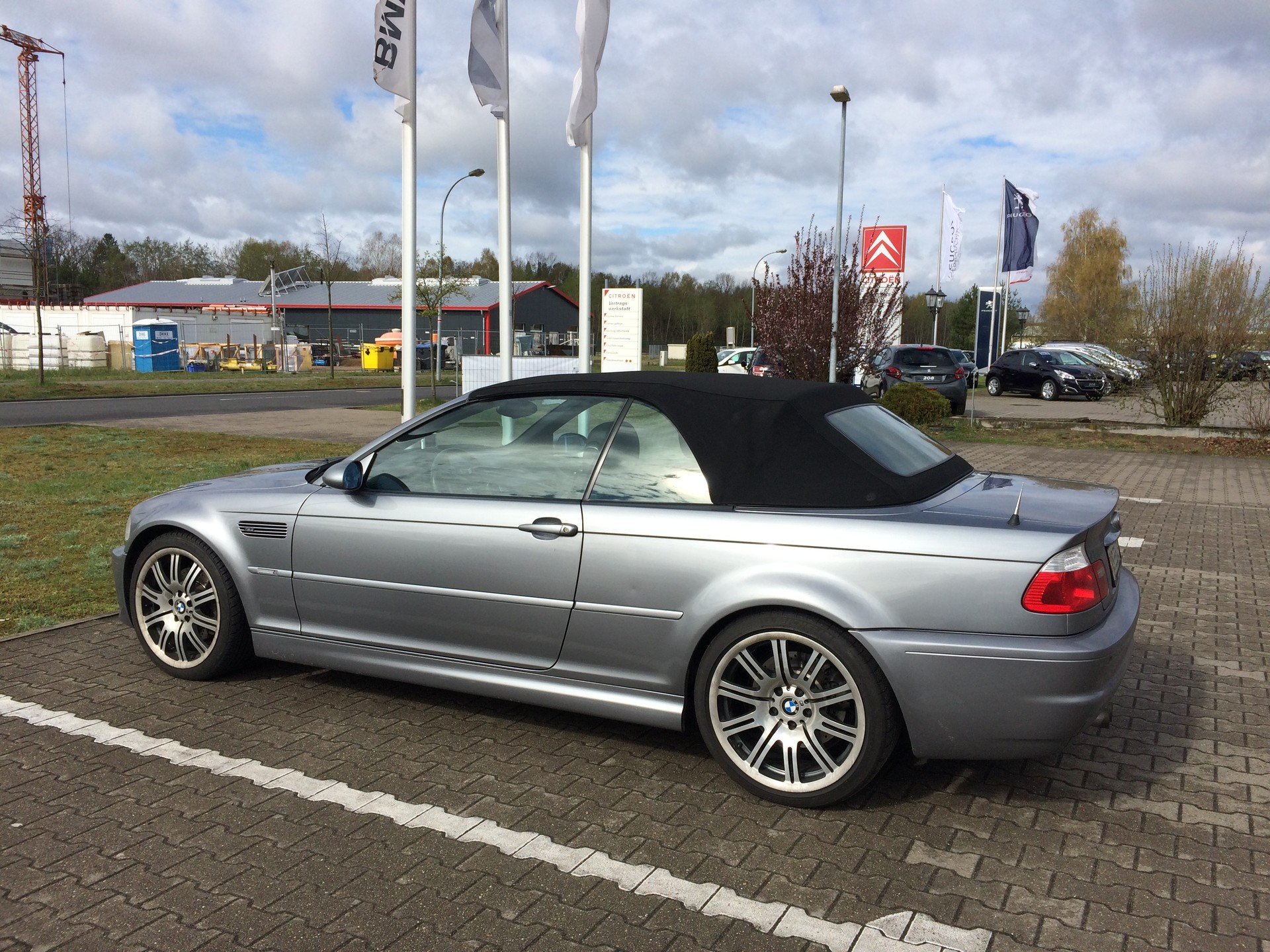 BMW M3 Cabriolet-image-9