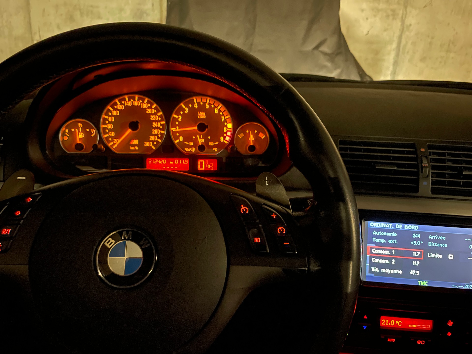 BMW M3 Cabriolet-image-4