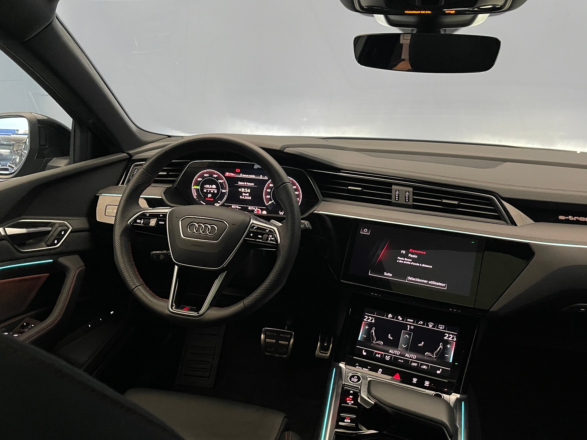 AUDI Q8 e-tron 50 S Line quattro-image-7