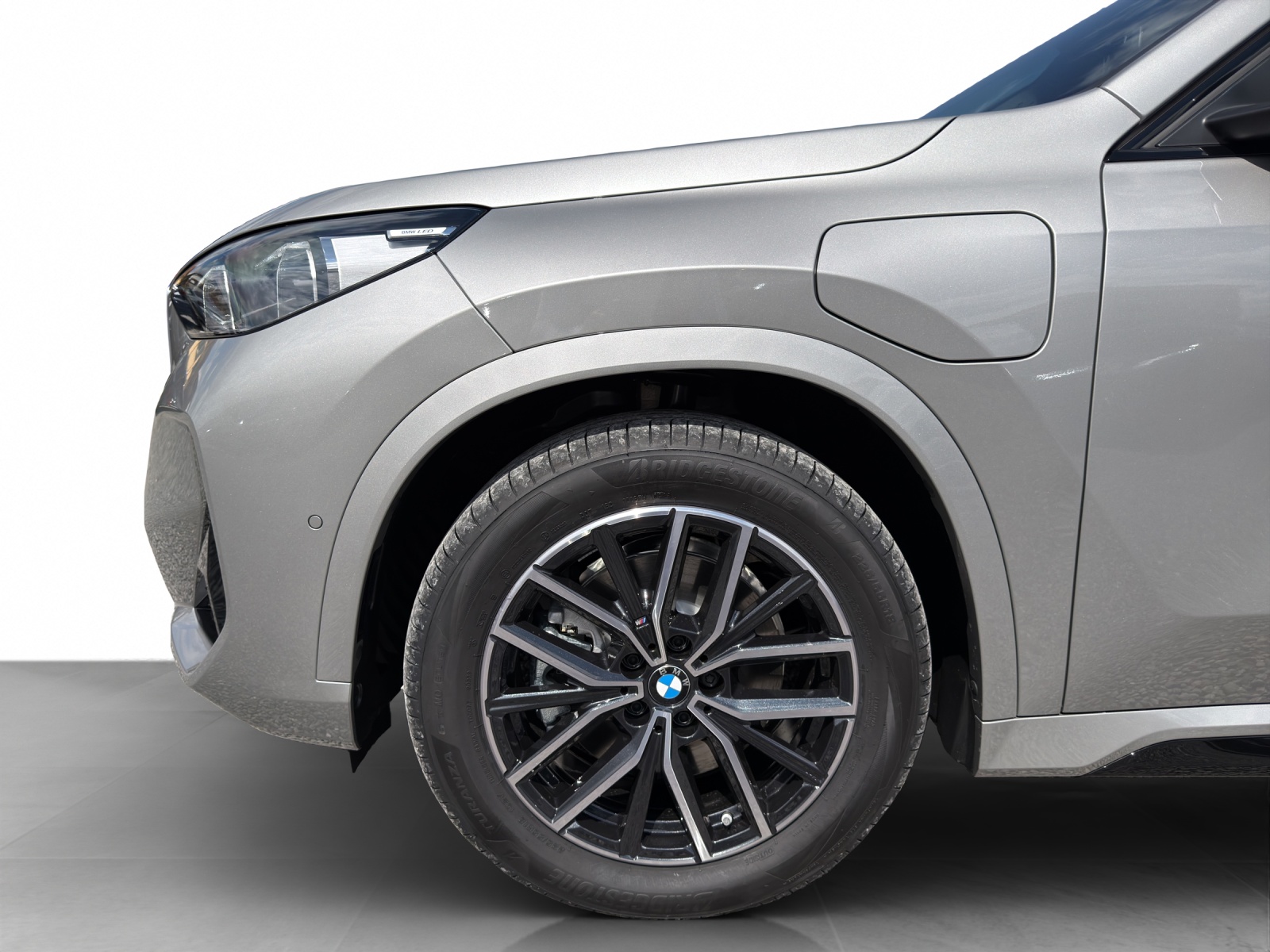 BMW X1 xDrive 25e M Sport-image-26