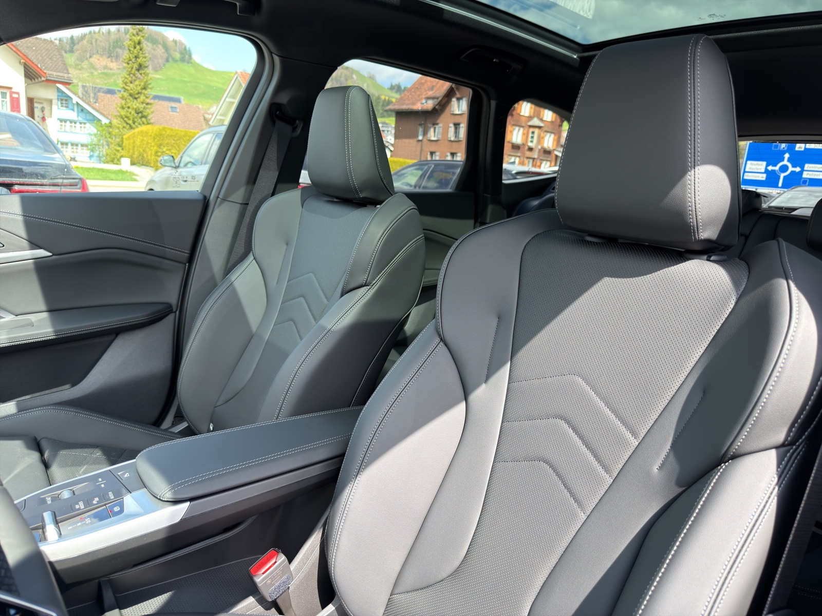 BMW X1 xDrive 25e M Sport-image-19