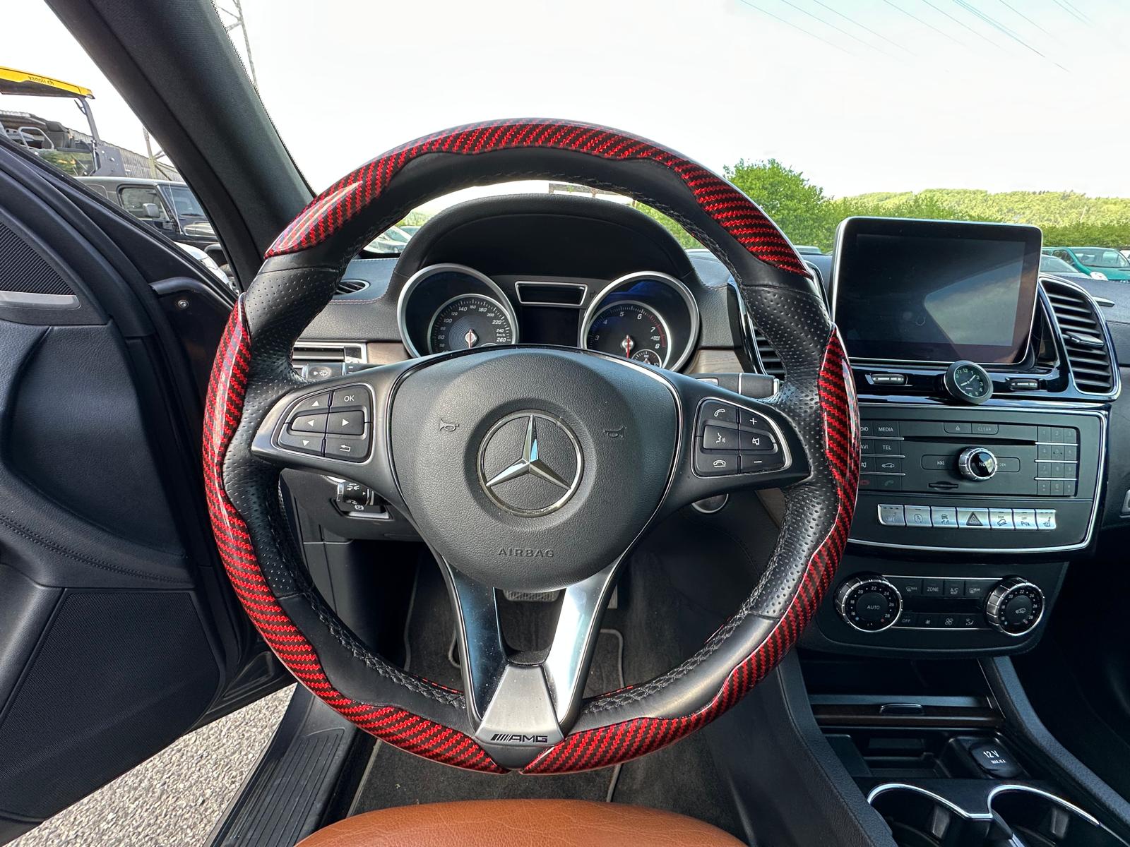 MERCEDES-BENZ GLE 400 4Matic 7G-Tronic-image-6