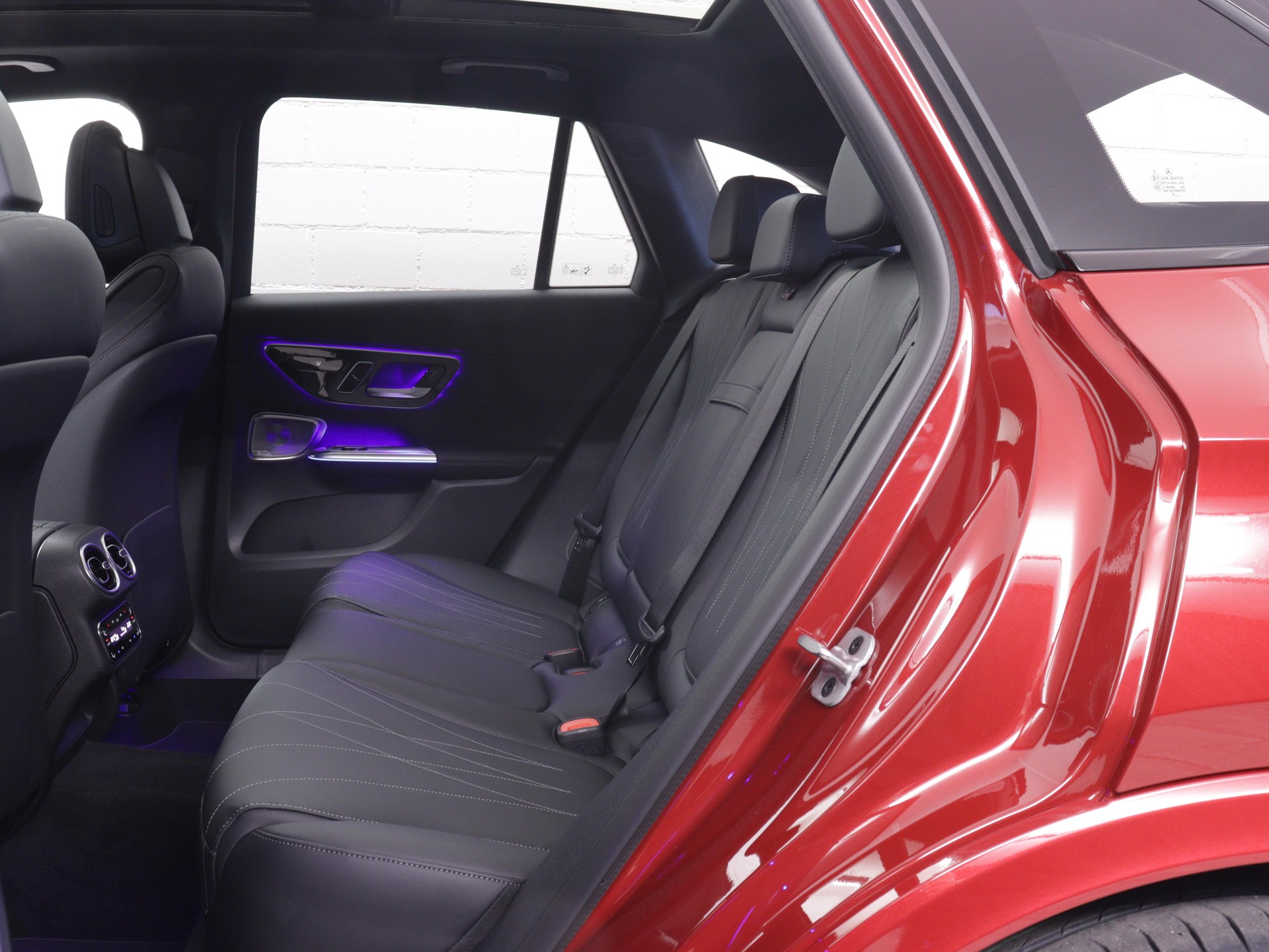 MERCEDES-BENZ GLC 220 d AMG Line 4matic-image-10