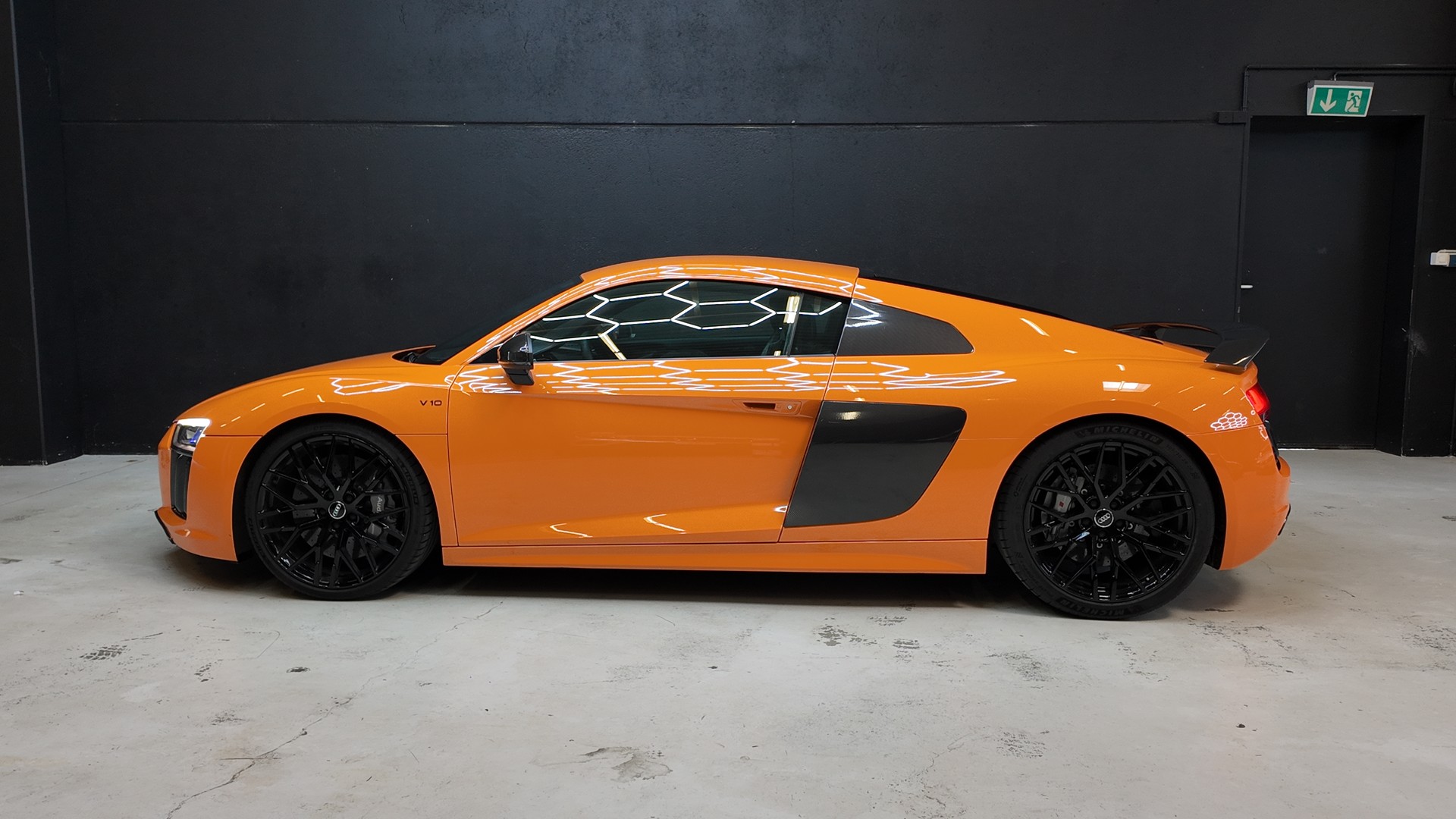 AUDI R8 Coupé 5.2 plus S-Tronic-showroom-element-2