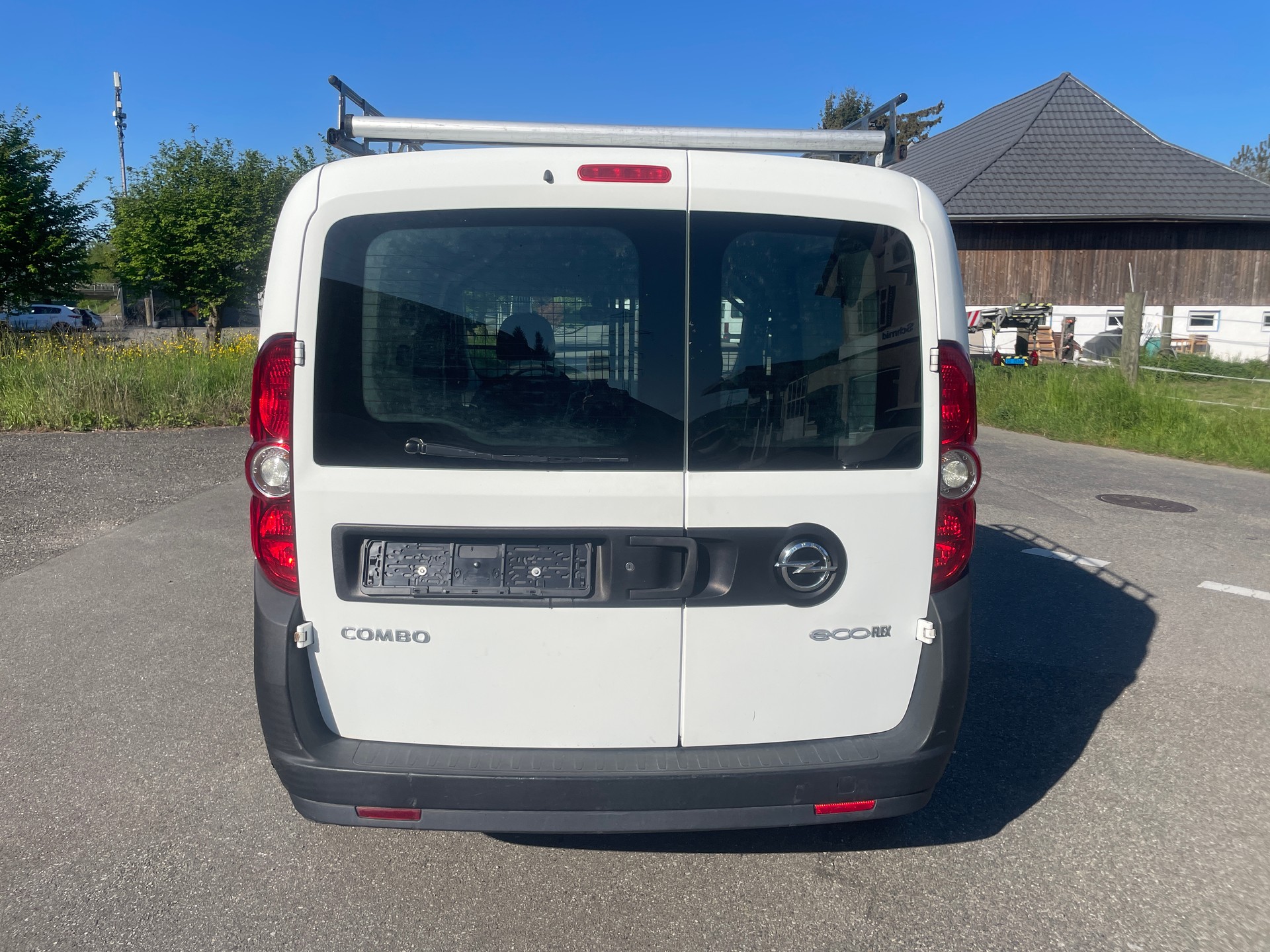 OPEL Combo 1.6 CDTI ecoFLEX Easytronic 2.2 L1H1-image-3