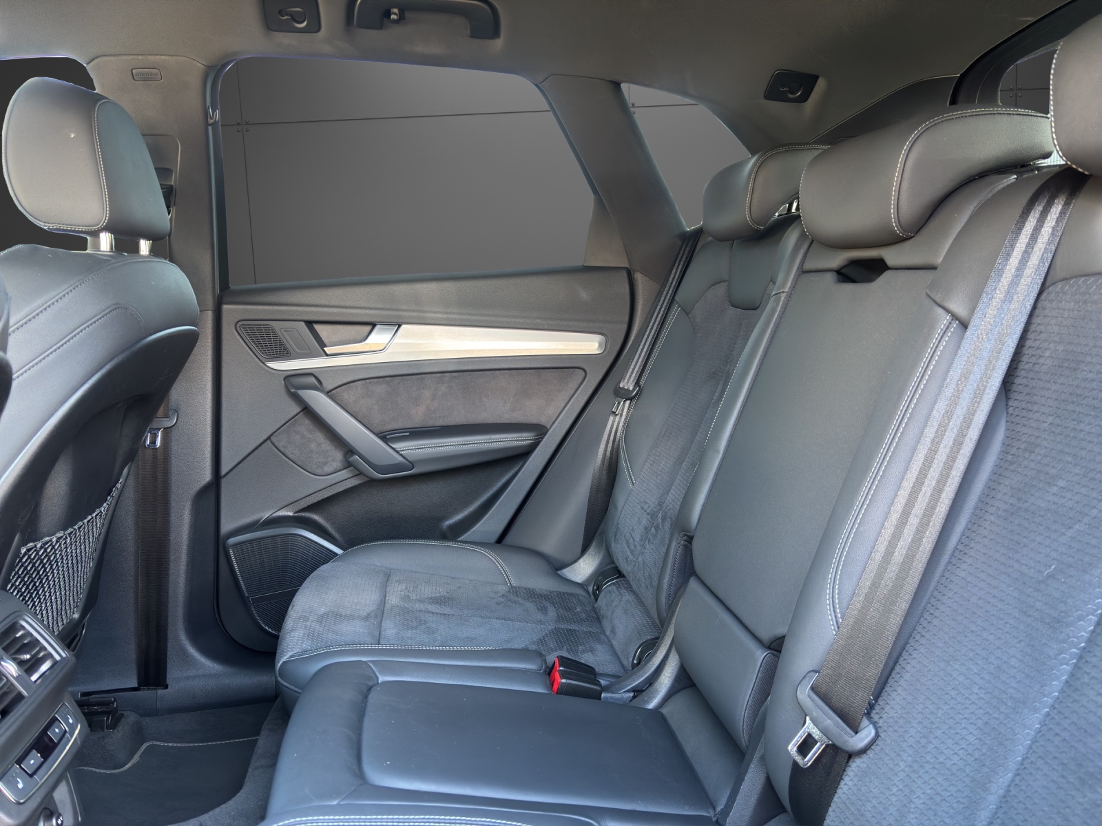 AUDI SQ5 TDI quattro tiptronic-image-11